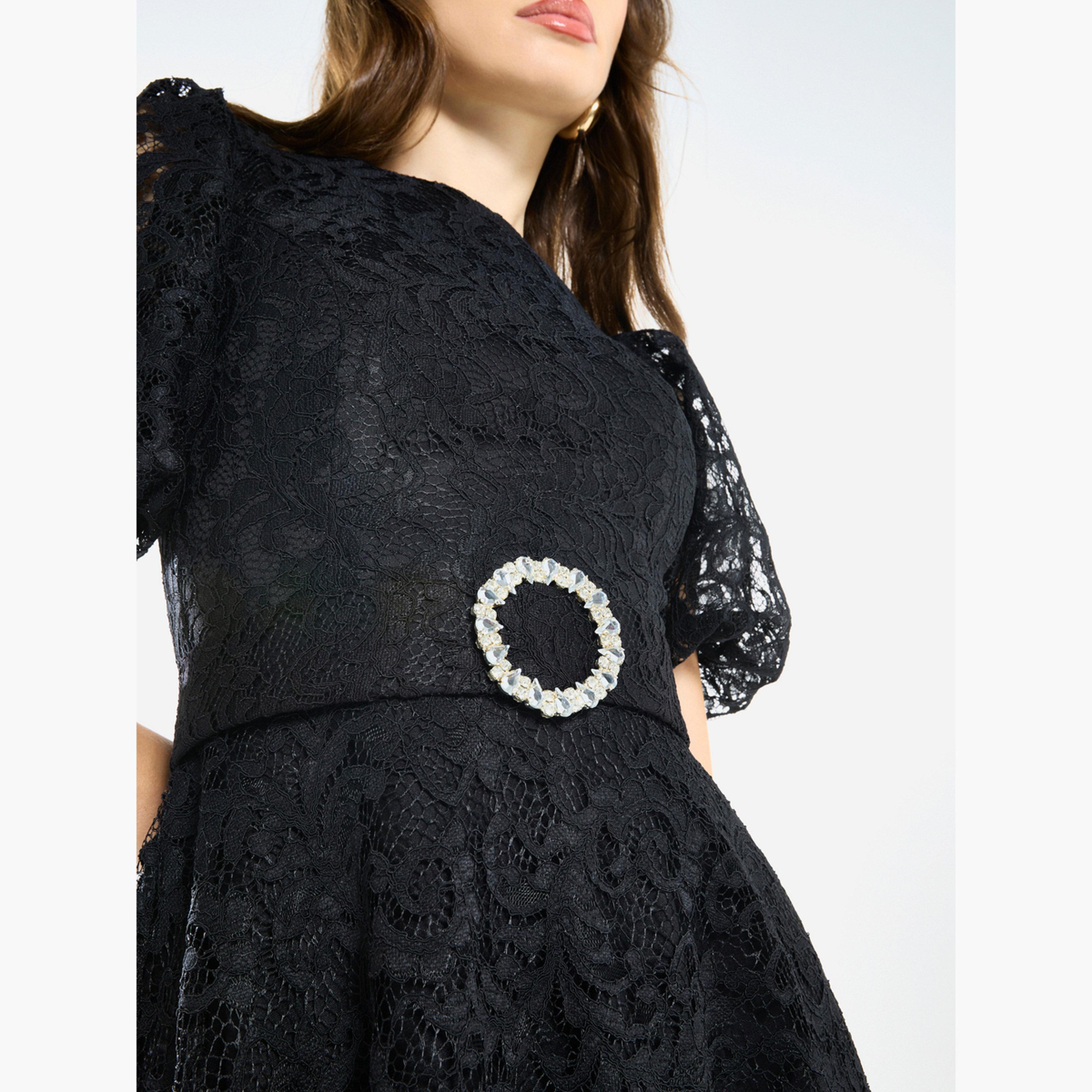 فستان ميدي بأكمام منفوخة ودانتيل بنمط زهور-women-clothing-dresses-image-6