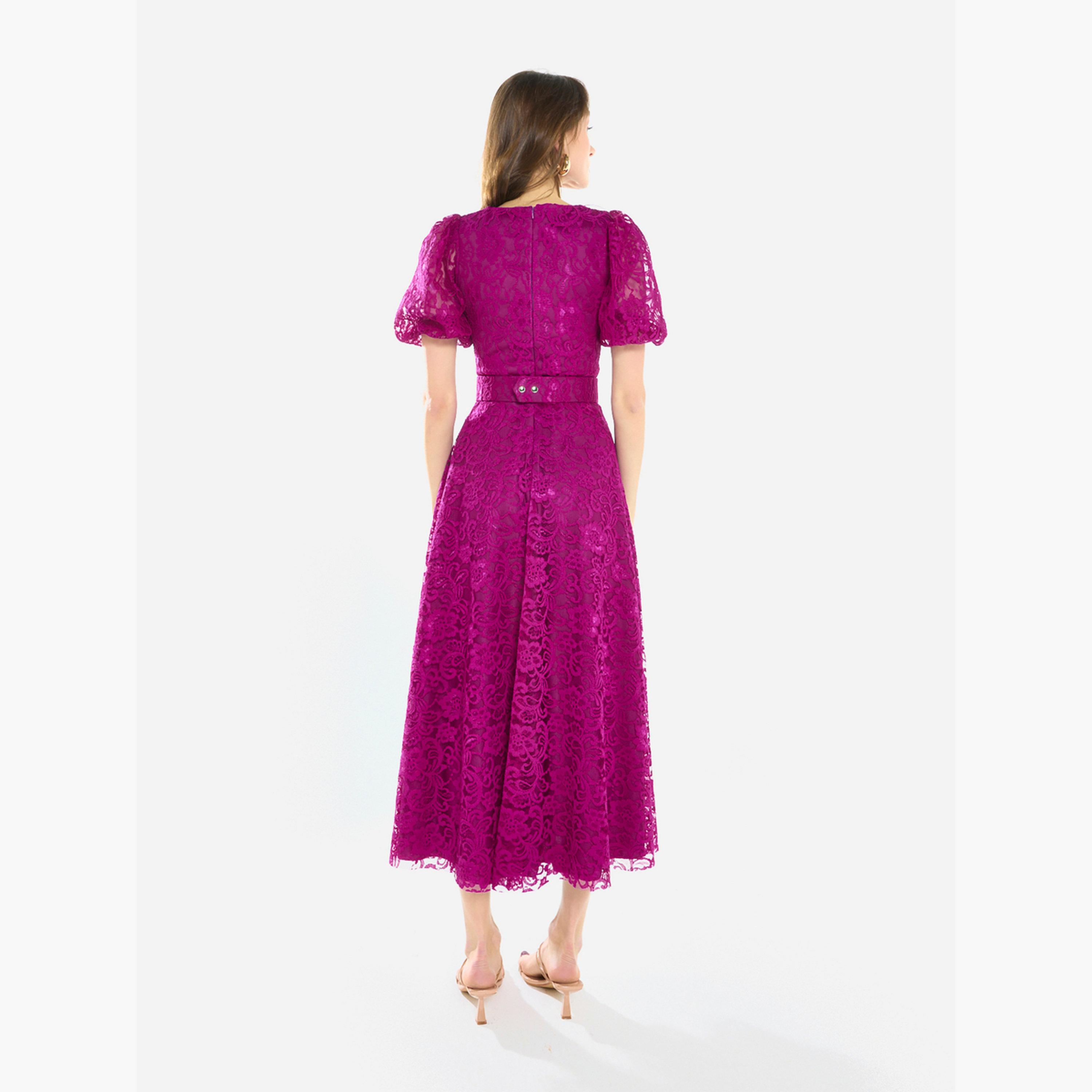 فستان ميدي بأكمام منفوخة ودانتيل بنمط زهور-women-clothing-dresses-image-5