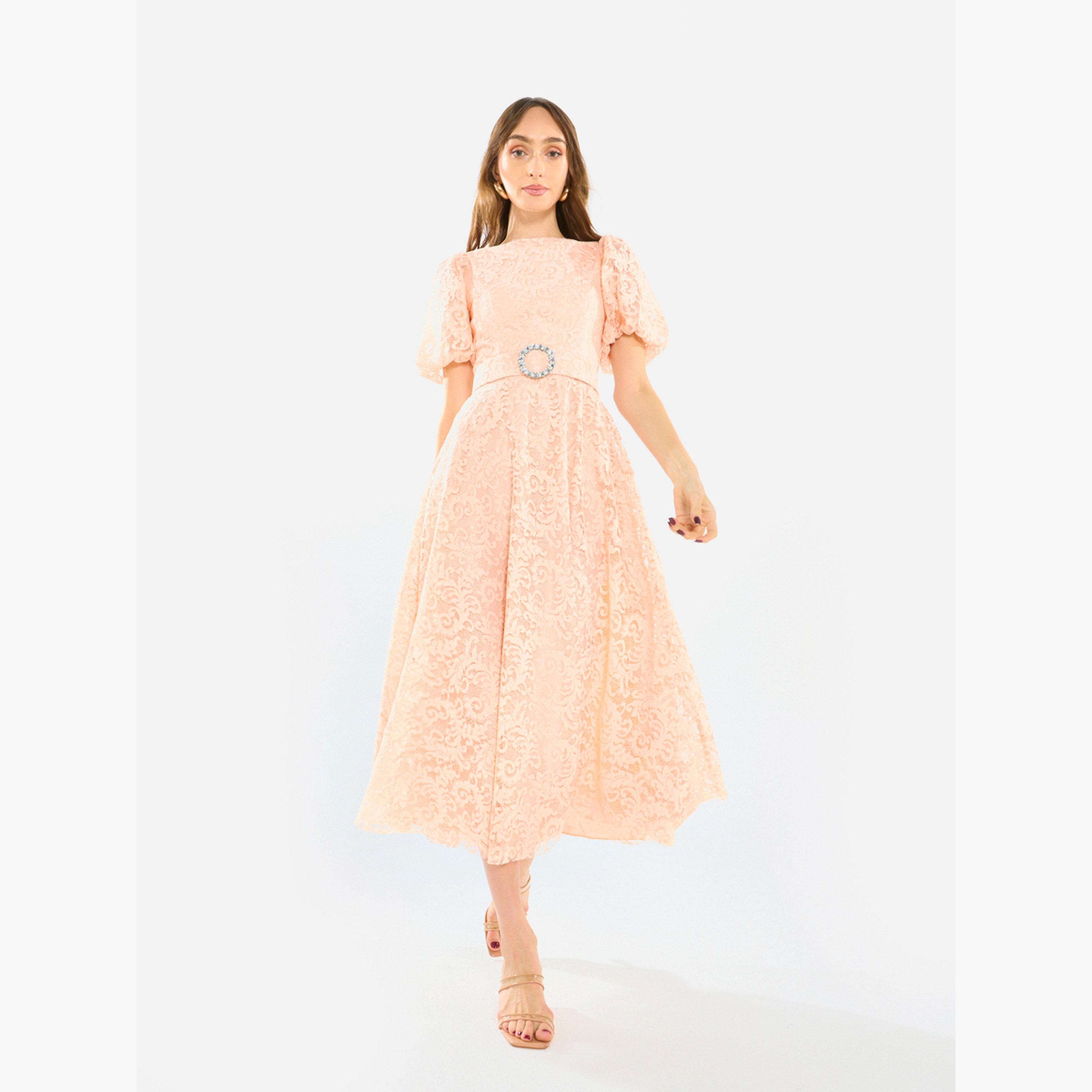 فستان ميدي بأكمام منفوخة ودانتيل بنمط زهور-women-clothing-dresses-image-1