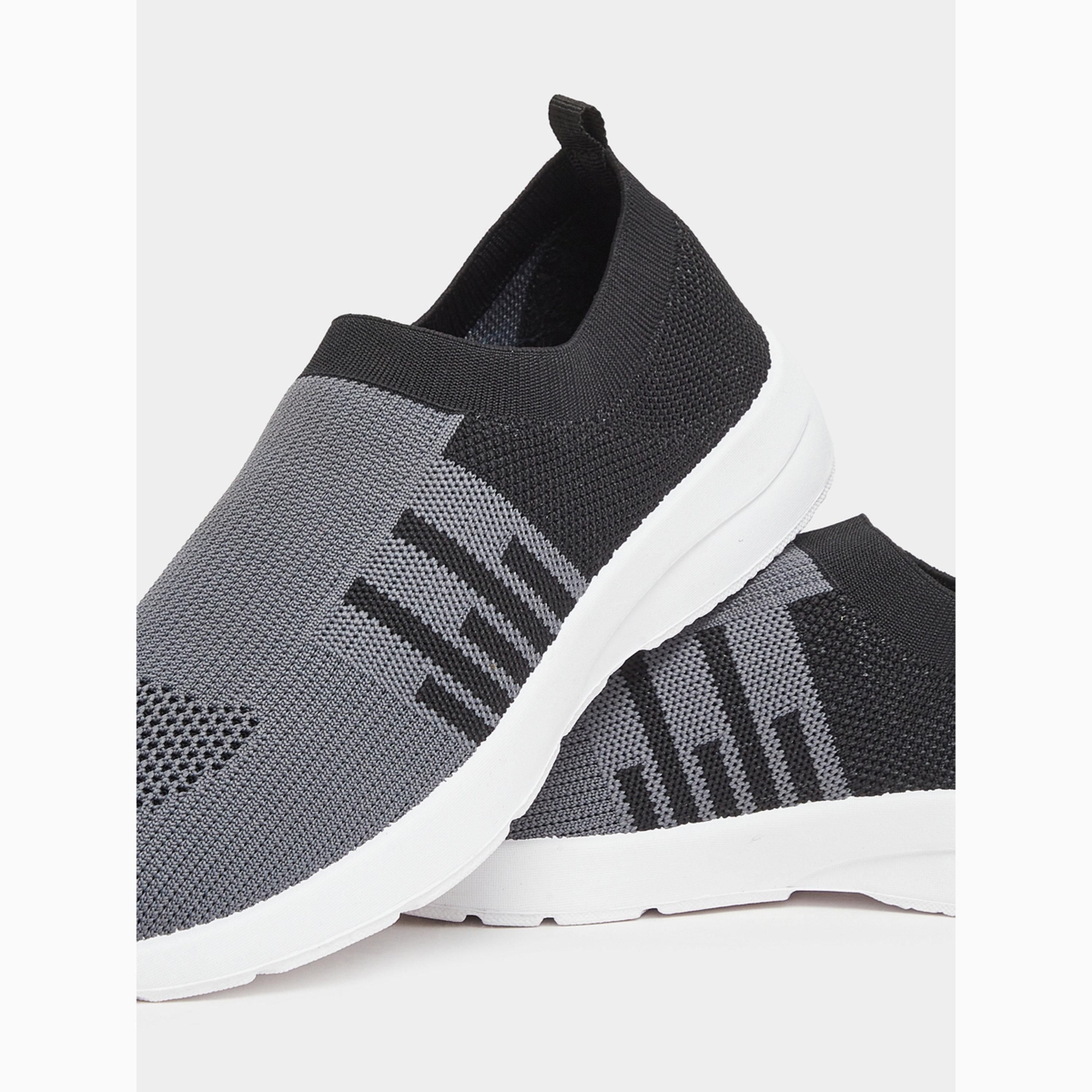Styli Men Grey Mesh Slip-On Shoes-men-shoes-sneakers-image-4