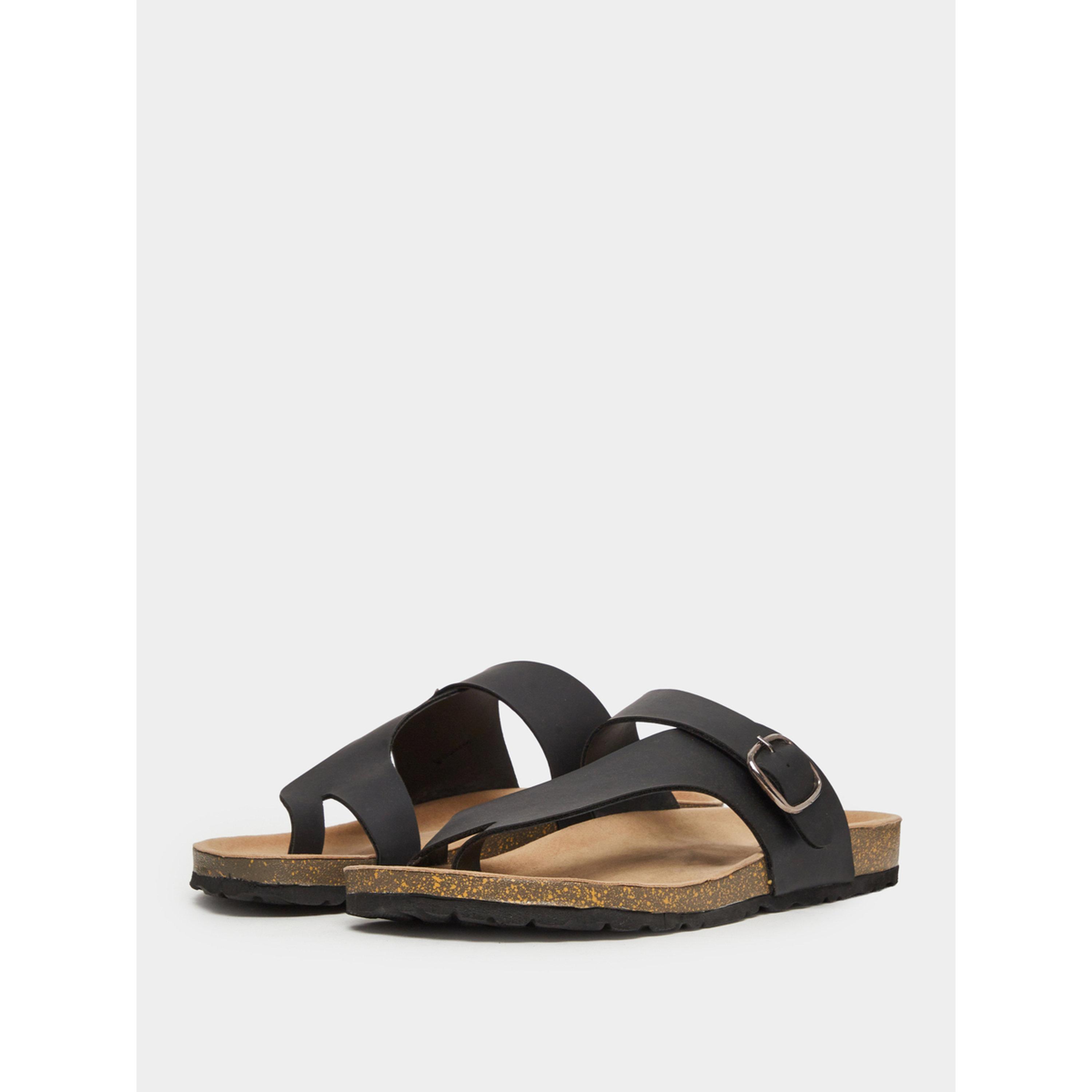 Styli Black Toe-Post Buckle Sandals-men-shoes-sandals-image-1