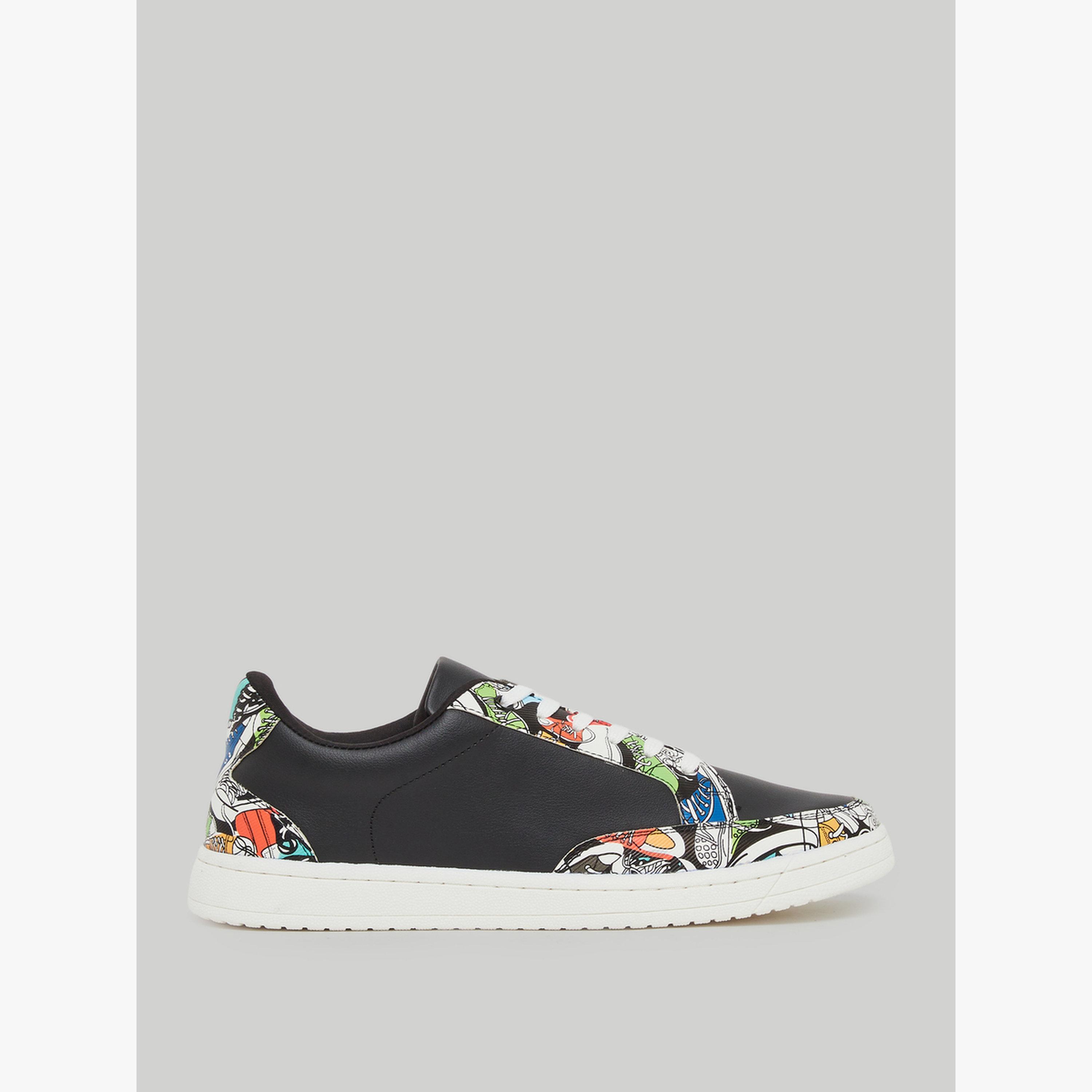 حذاء سنيكرز بطبعة جرافيك-men-shoes-sneakers-image-2