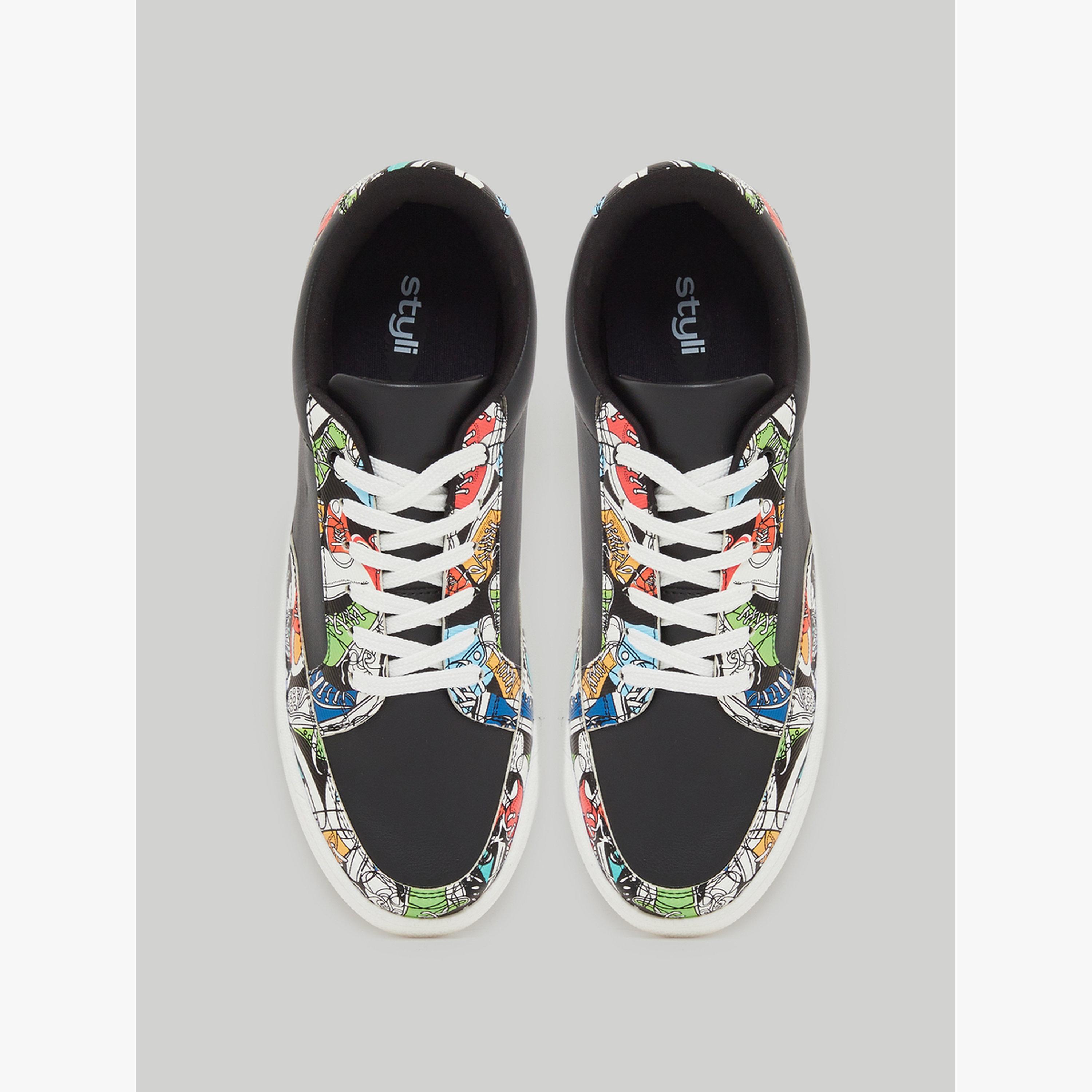 حذاء سنيكرز بطبعة جرافيك-men-shoes-sneakers-image-3
