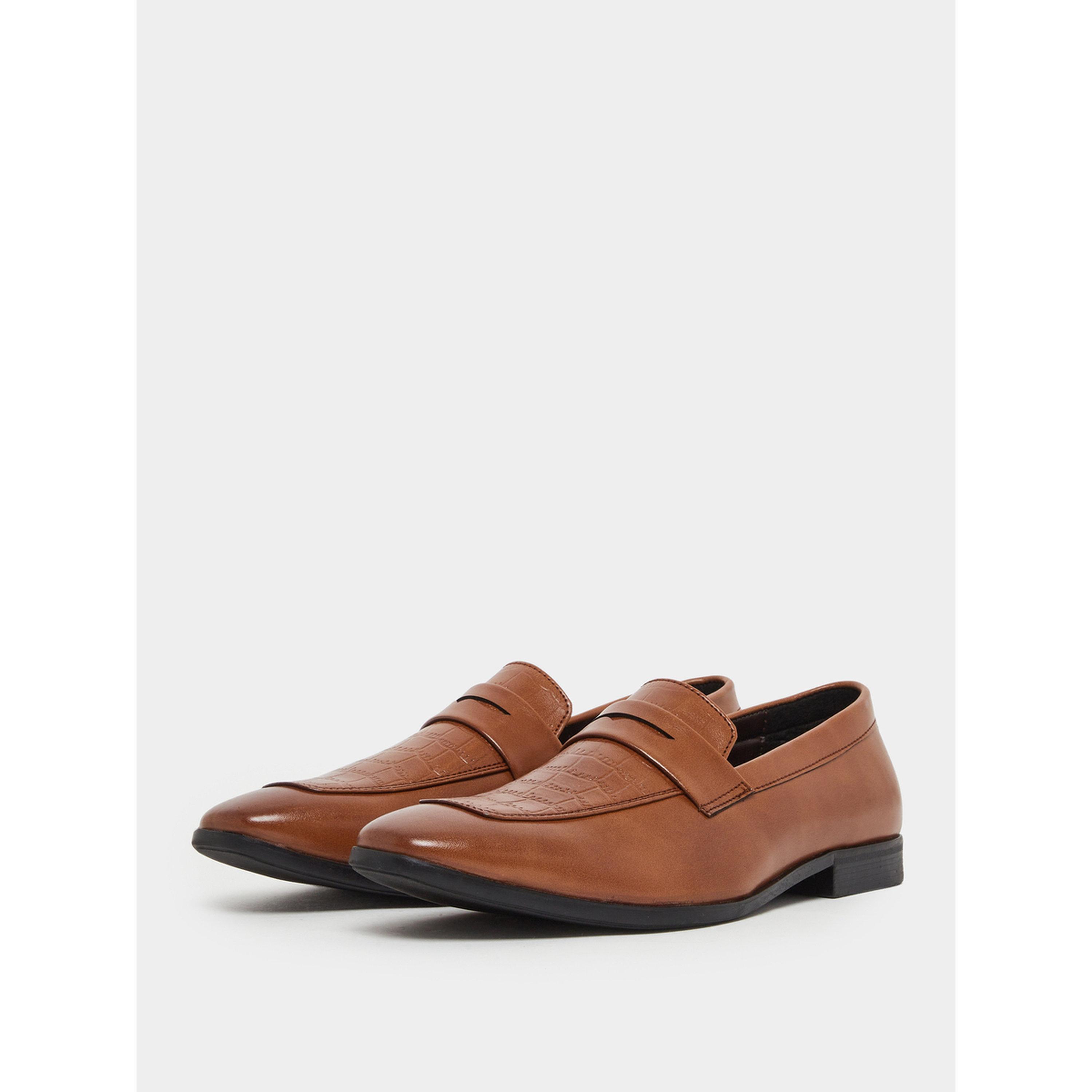Styli Brown Textured Slip-On Loafers-men-shoes-loafersandmoccasins-image-1