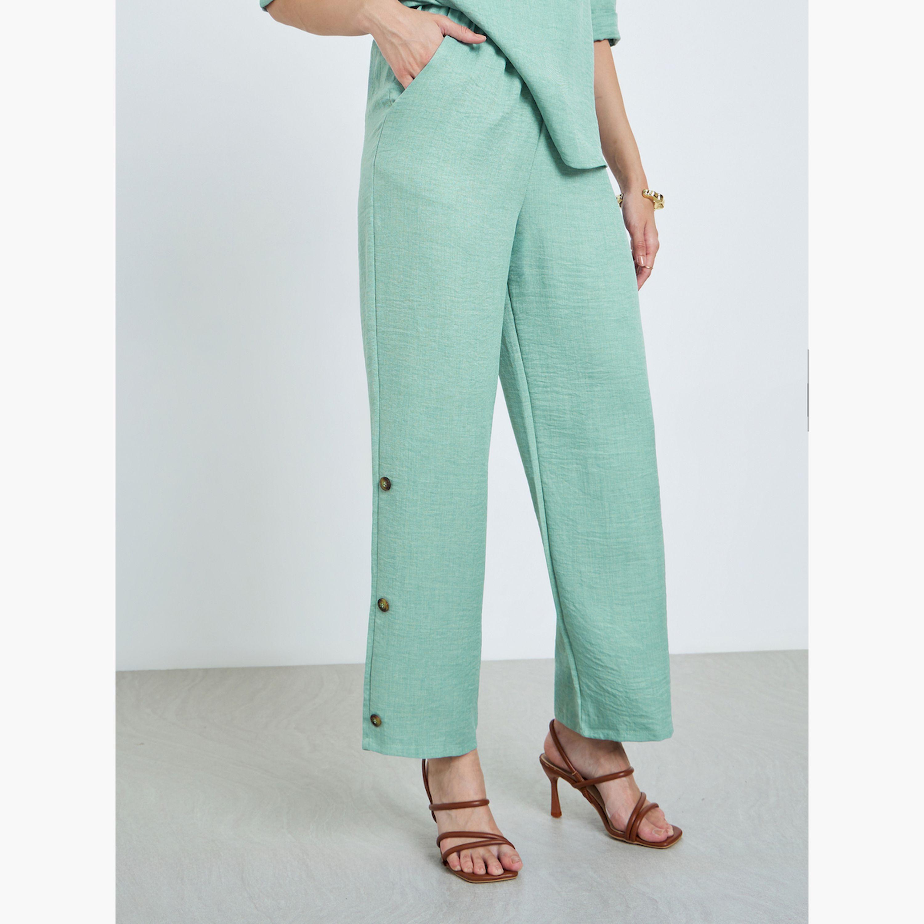 طقم بنطال وبلوزة كتان بأكمام قصيرة-women-clothing-coordsets-image-5
