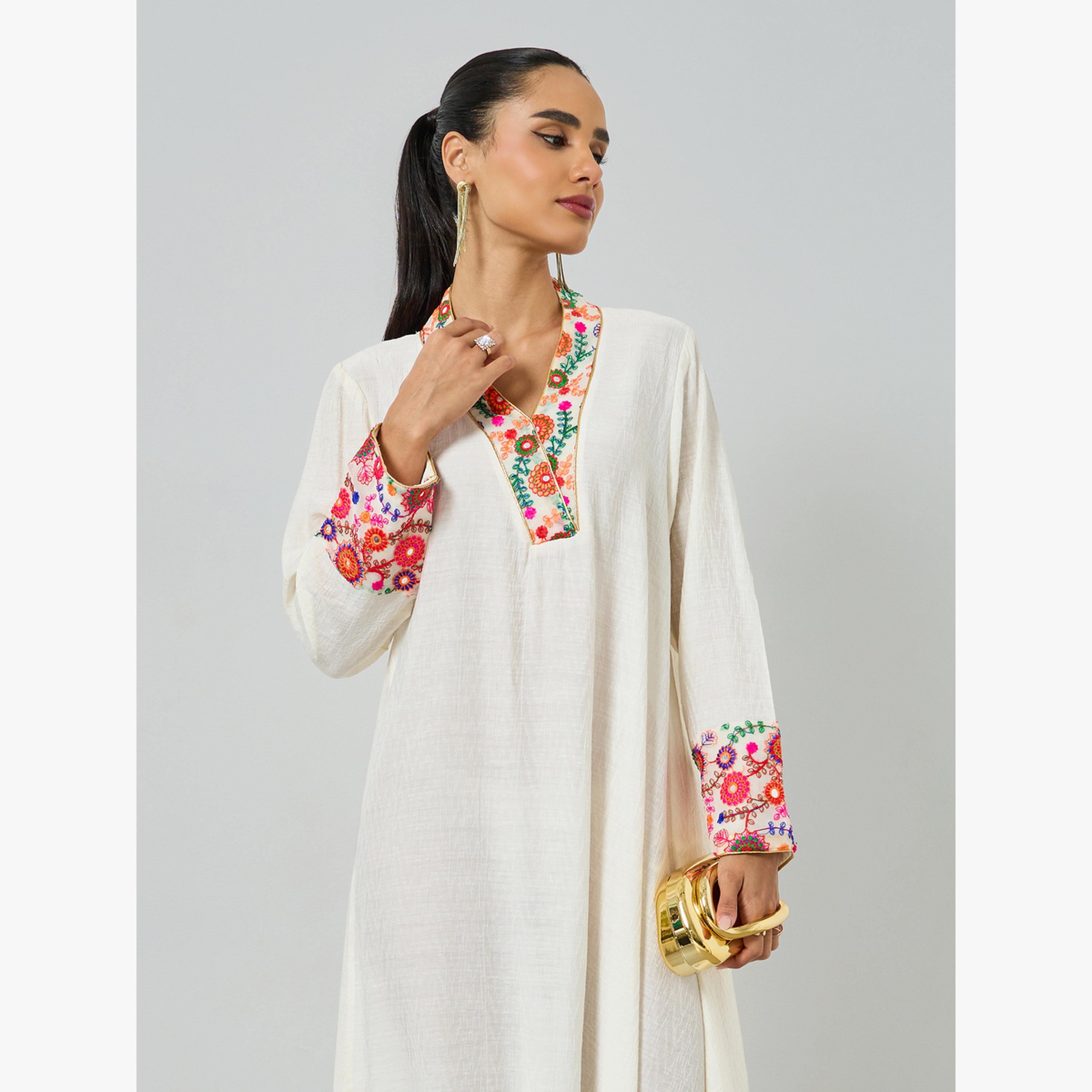 جلابية طويلة بتفاصيل مُطرّزة-women-arabicclothing-jalabiyas-image-3