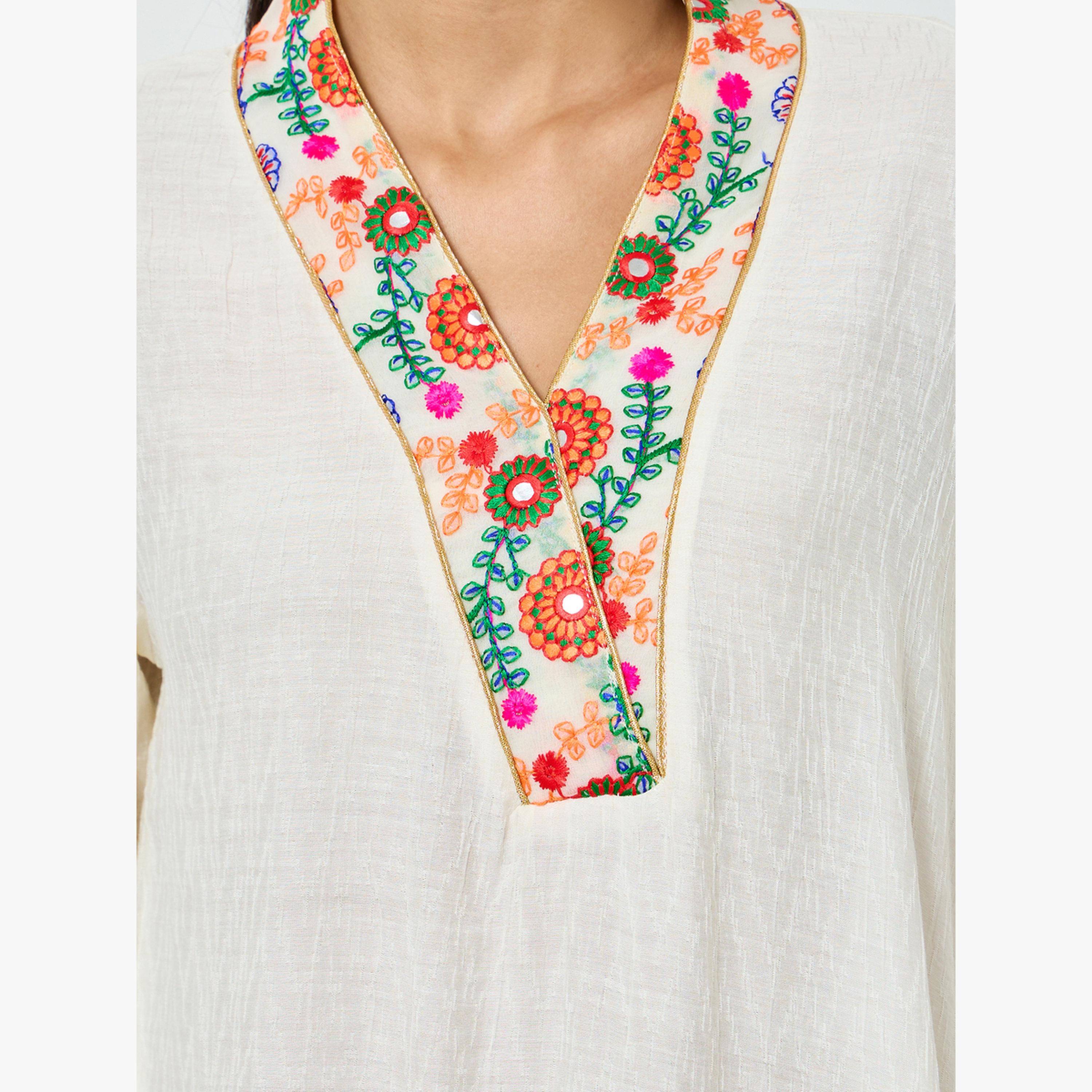 جلابية طويلة بتفاصيل مُطرّزة-women-arabicclothing-jalabiyas-image-6