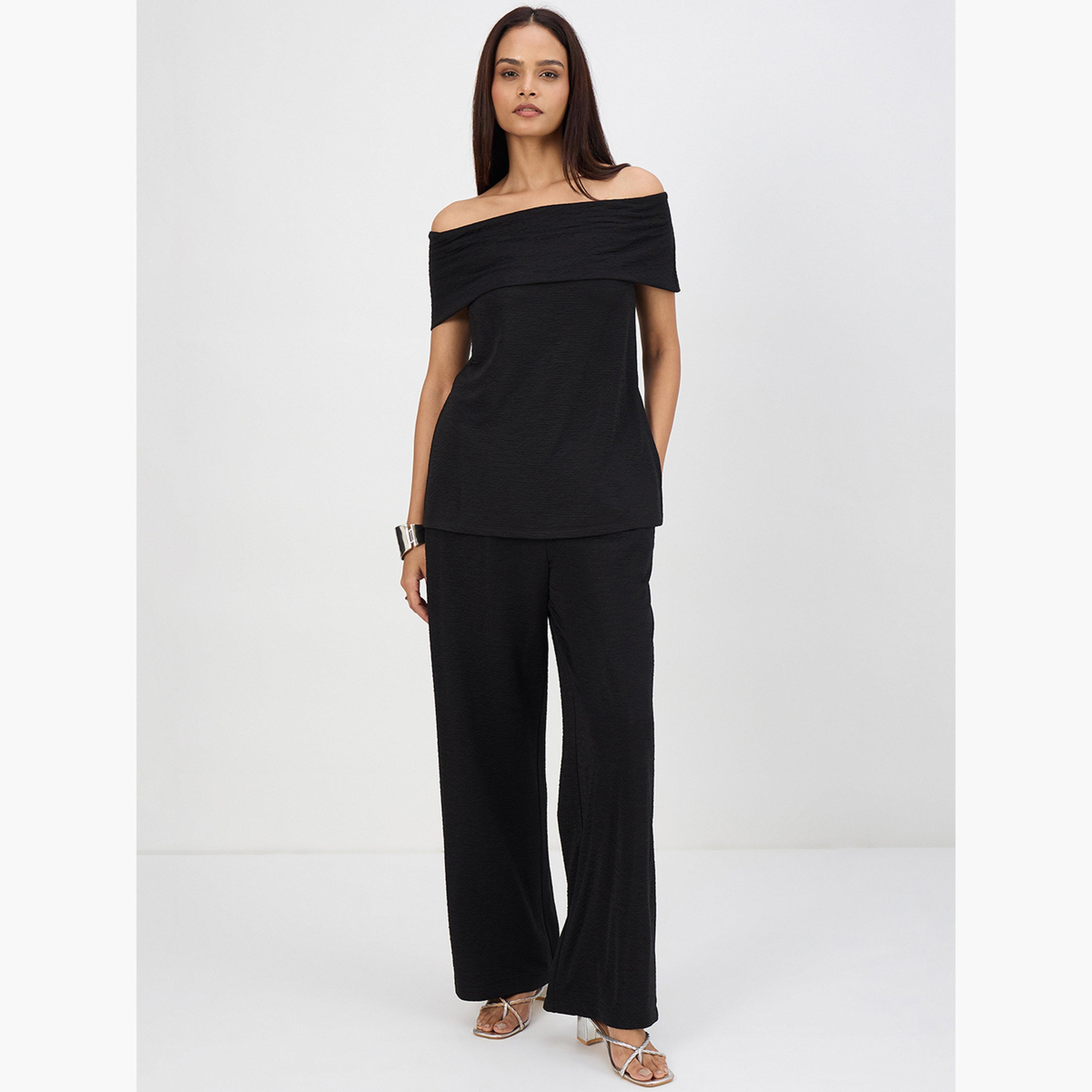 طقم بلوزة بأكتاف مكشوفة وبنطال-women-clothing-coordsets-image-1