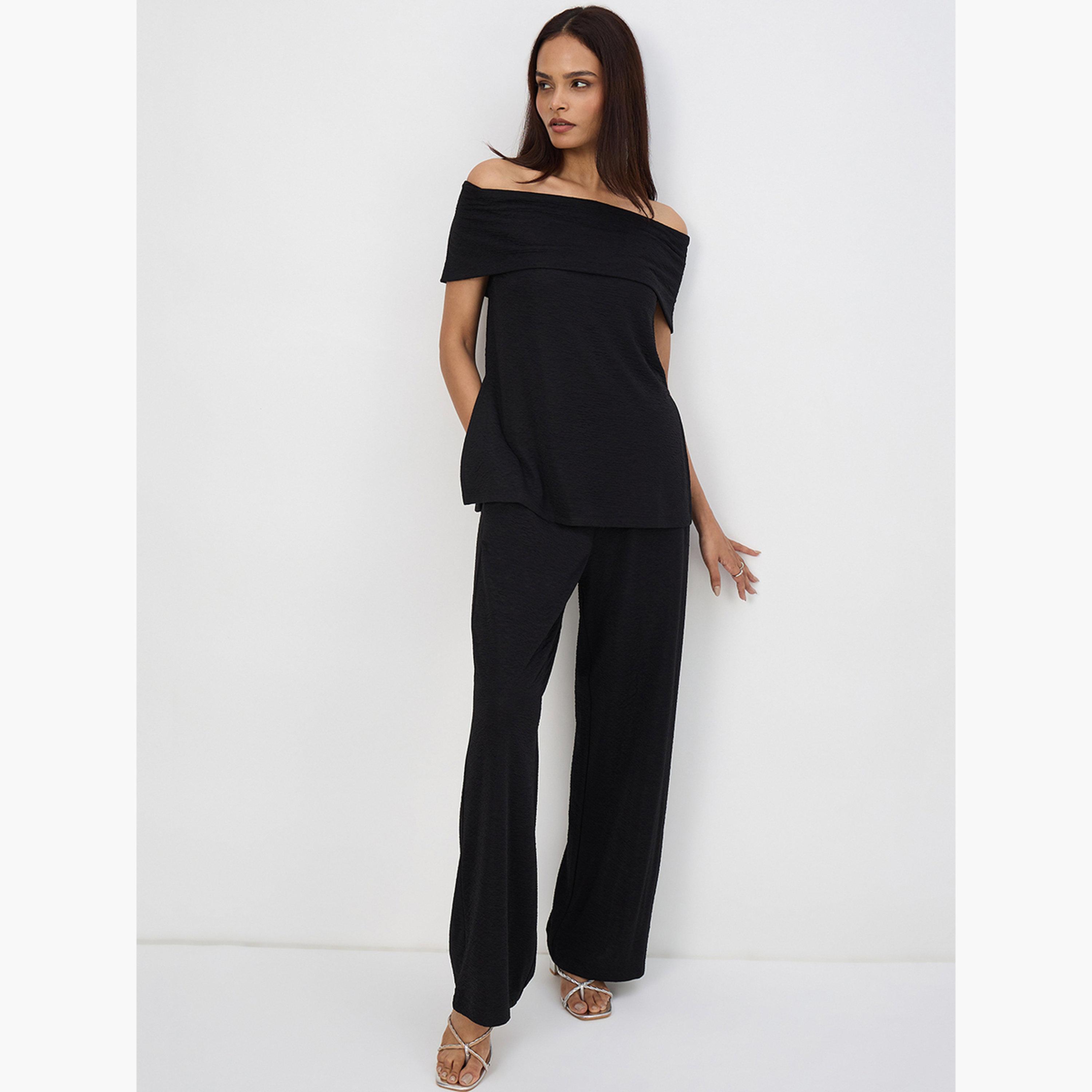 طقم بلوزة بأكتاف مكشوفة وبنطال-women-clothing-coordsets-image-5