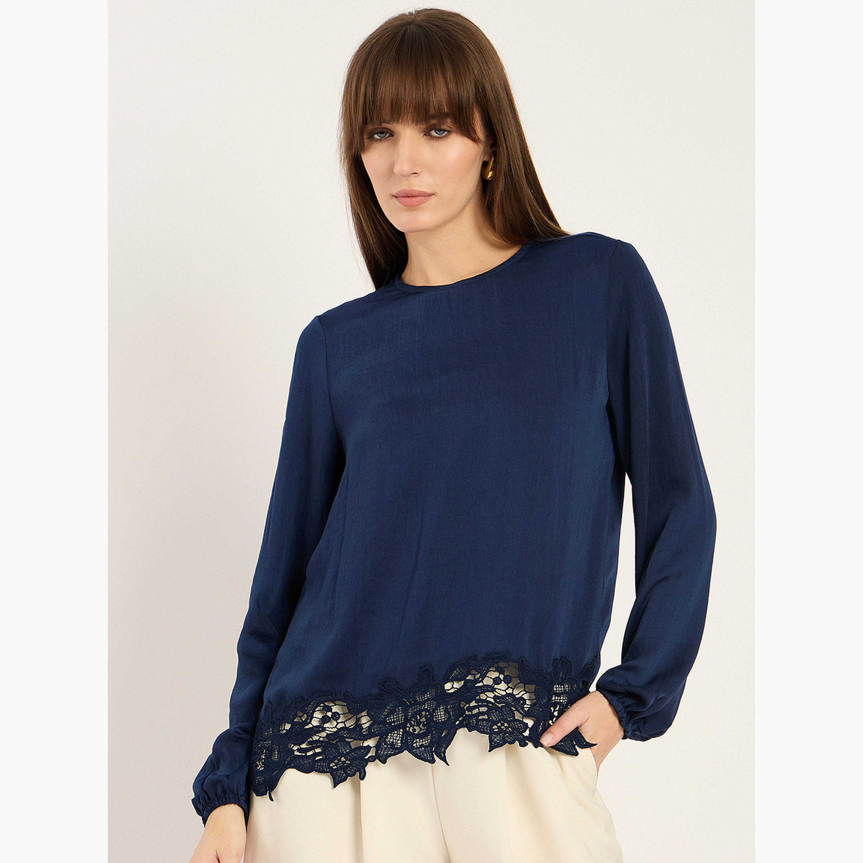 بلوزة بحافة دانتيل وأكمام طويلة-women-clothing-shirtsandblouses-blouses-image-1