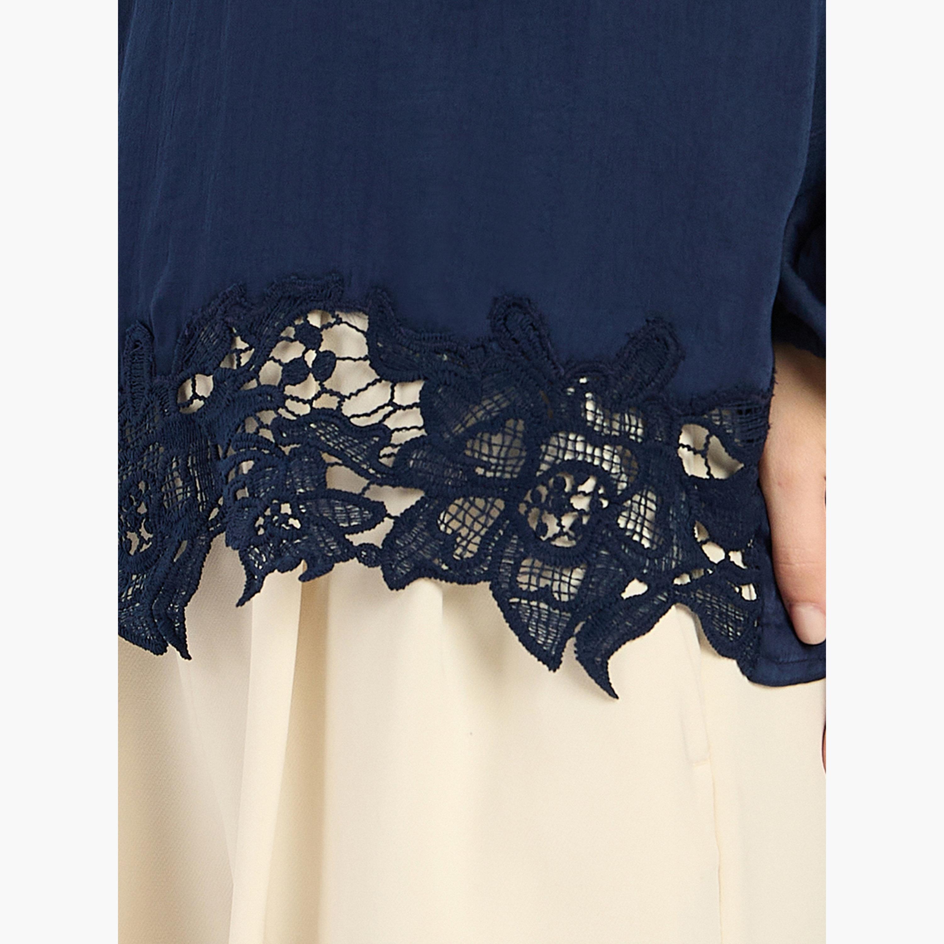 بلوزة بحافة دانتيل وأكمام طويلة-women-clothing-shirtsandblouses-blouses-image-4
