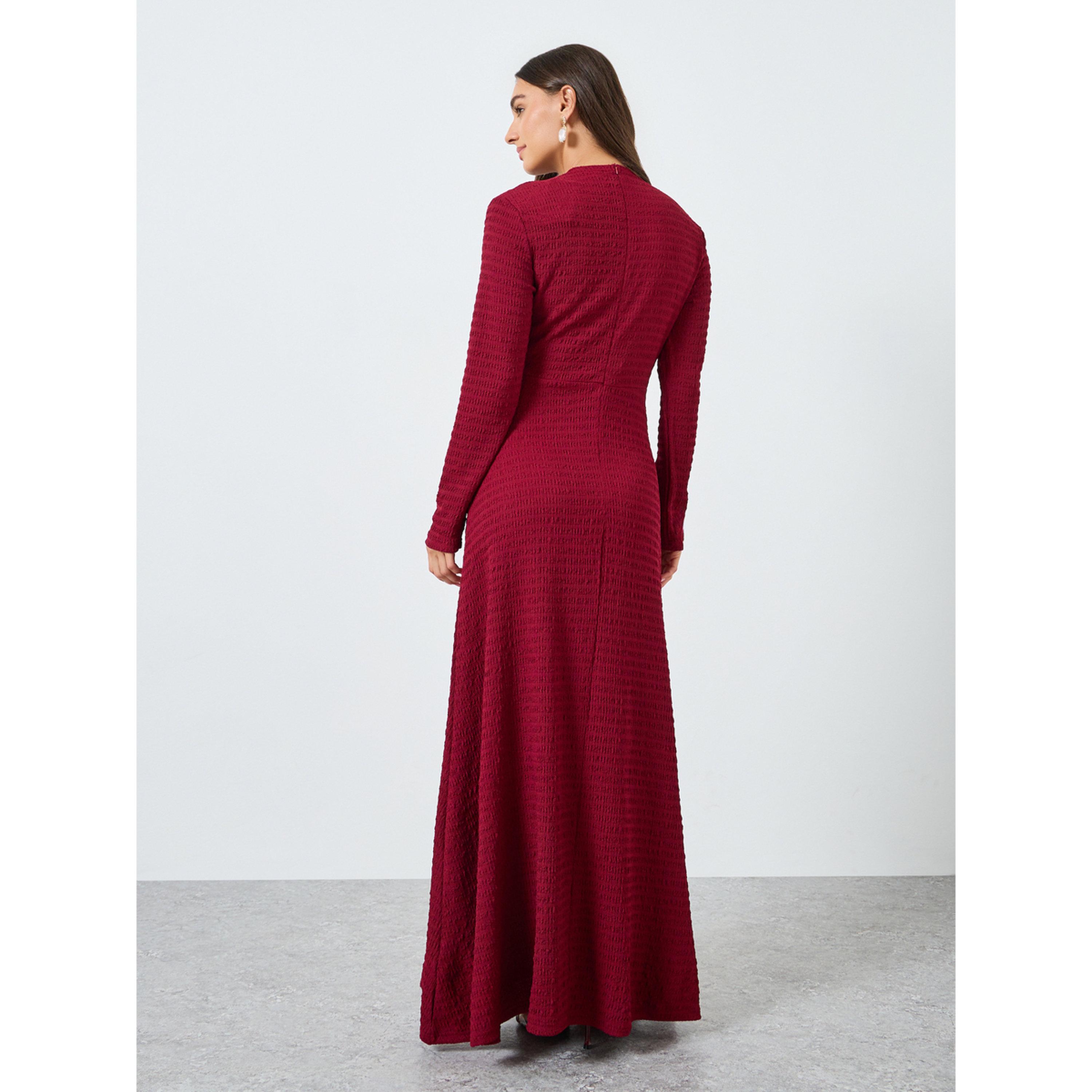 فستان طويل محبوك بقماش بارز-women-clothing-dresses-image-4