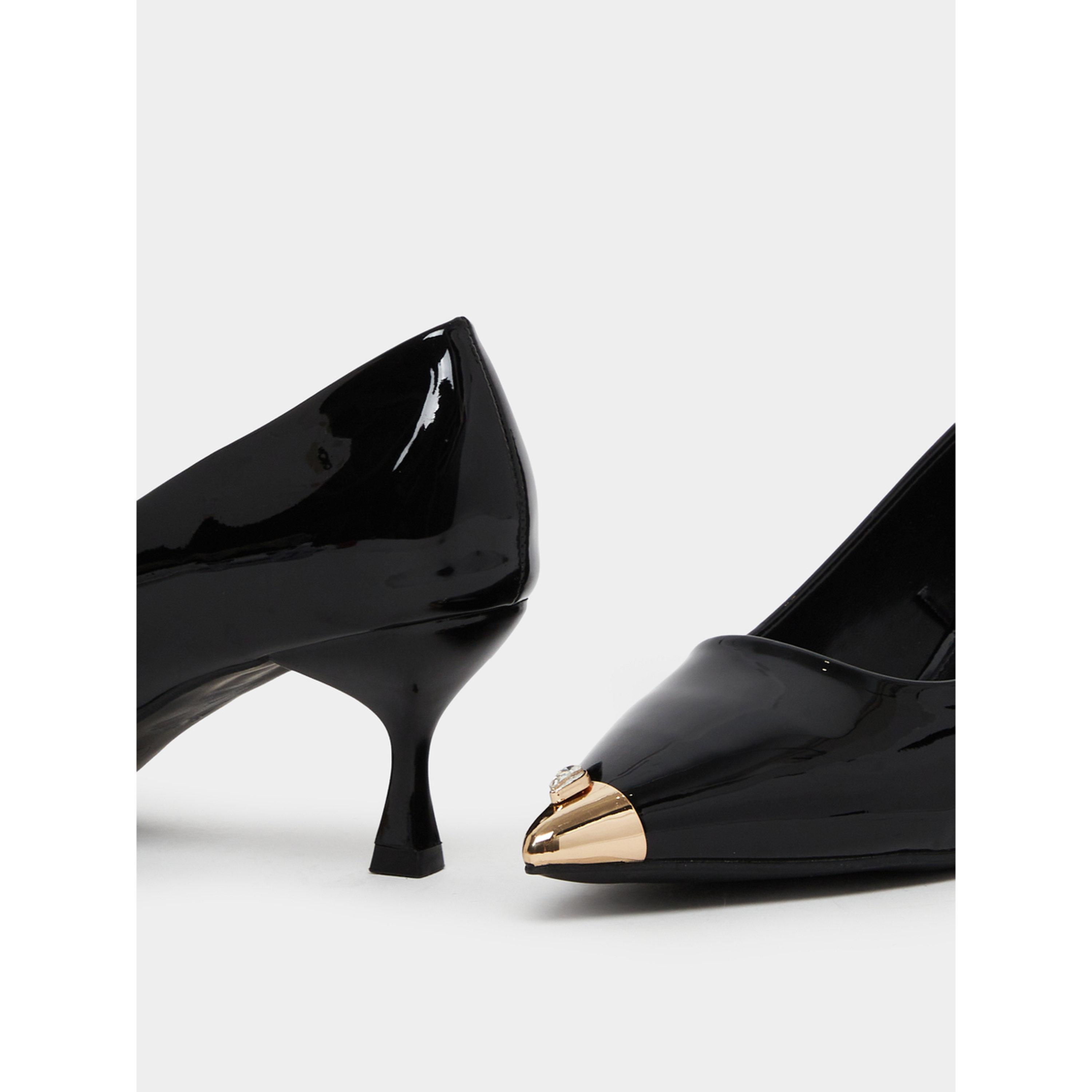 حذاء بمقدمة مدببة من جلد لامع للنساء-women-shoes-heels-image-3