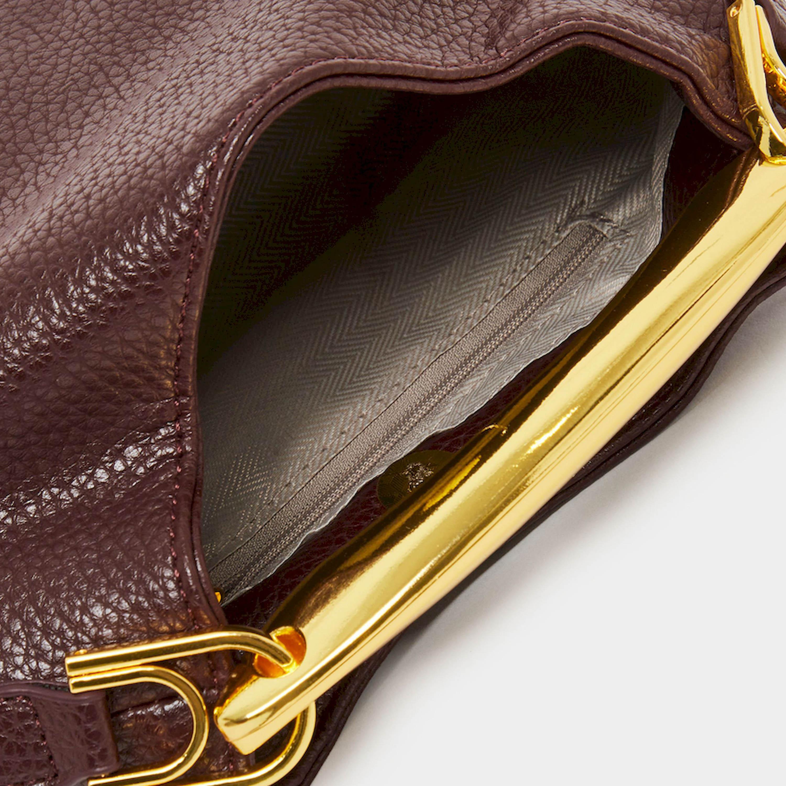 شنطة ساتشيل جلد مع مقبض يد ذهبي-women-bagsandwallets-handbags-image-4