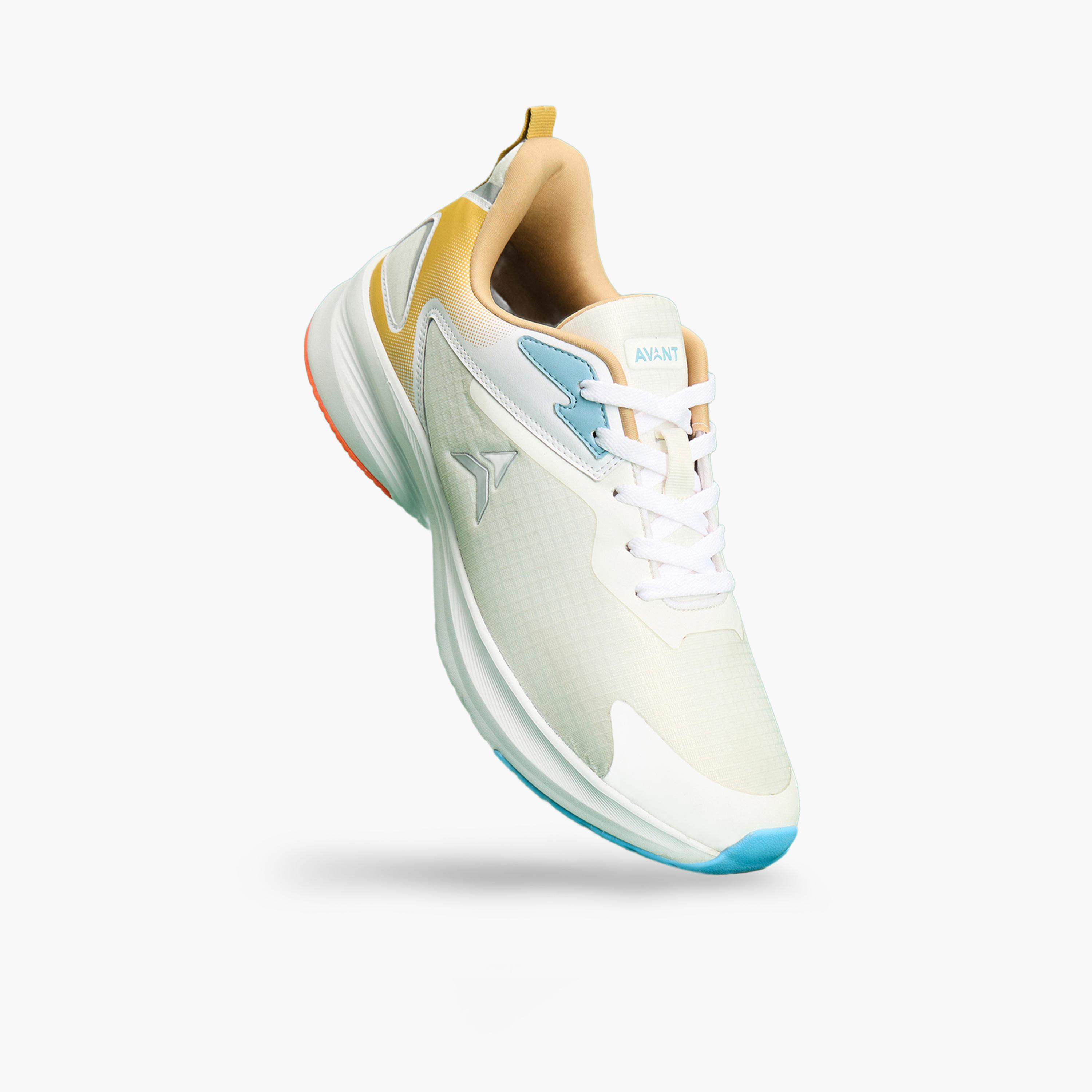 حذاء تدريب ديلوكس برباط غلق-men-shoes-sneakers-image-1