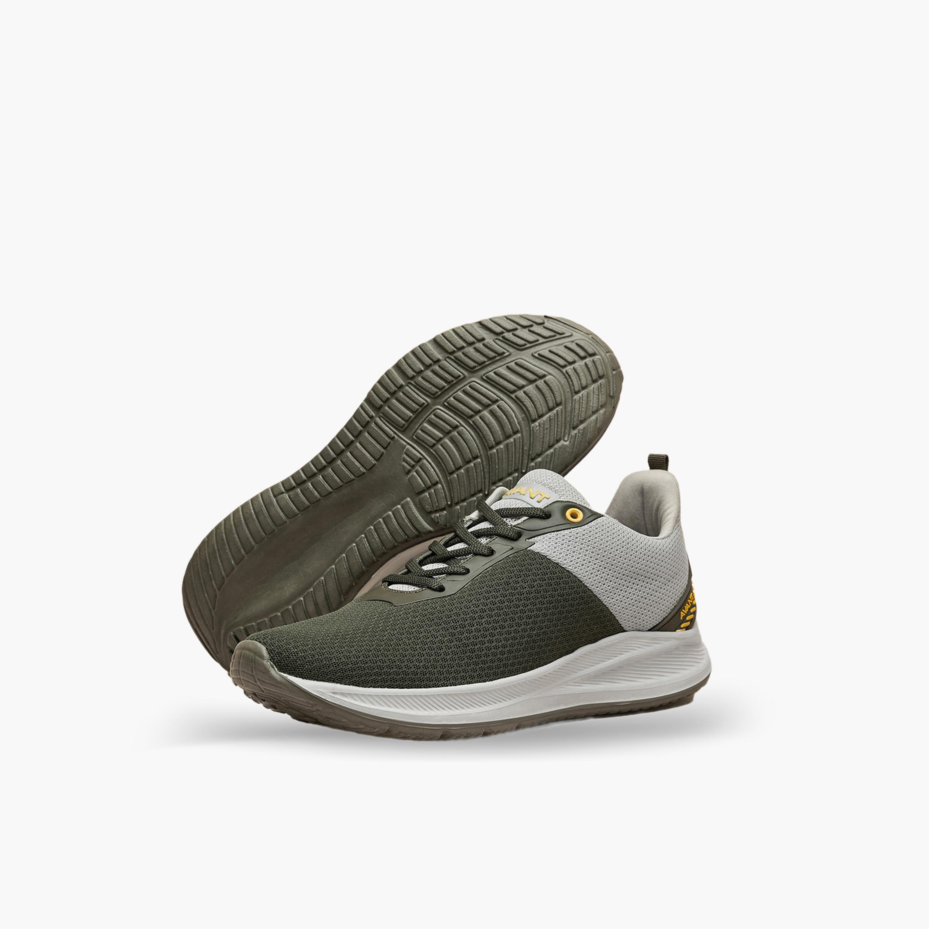 حذاء سنيكرز للمشي بنمط كتل الالوان ورباط غلق-men-shoes-sneakers-image-4
