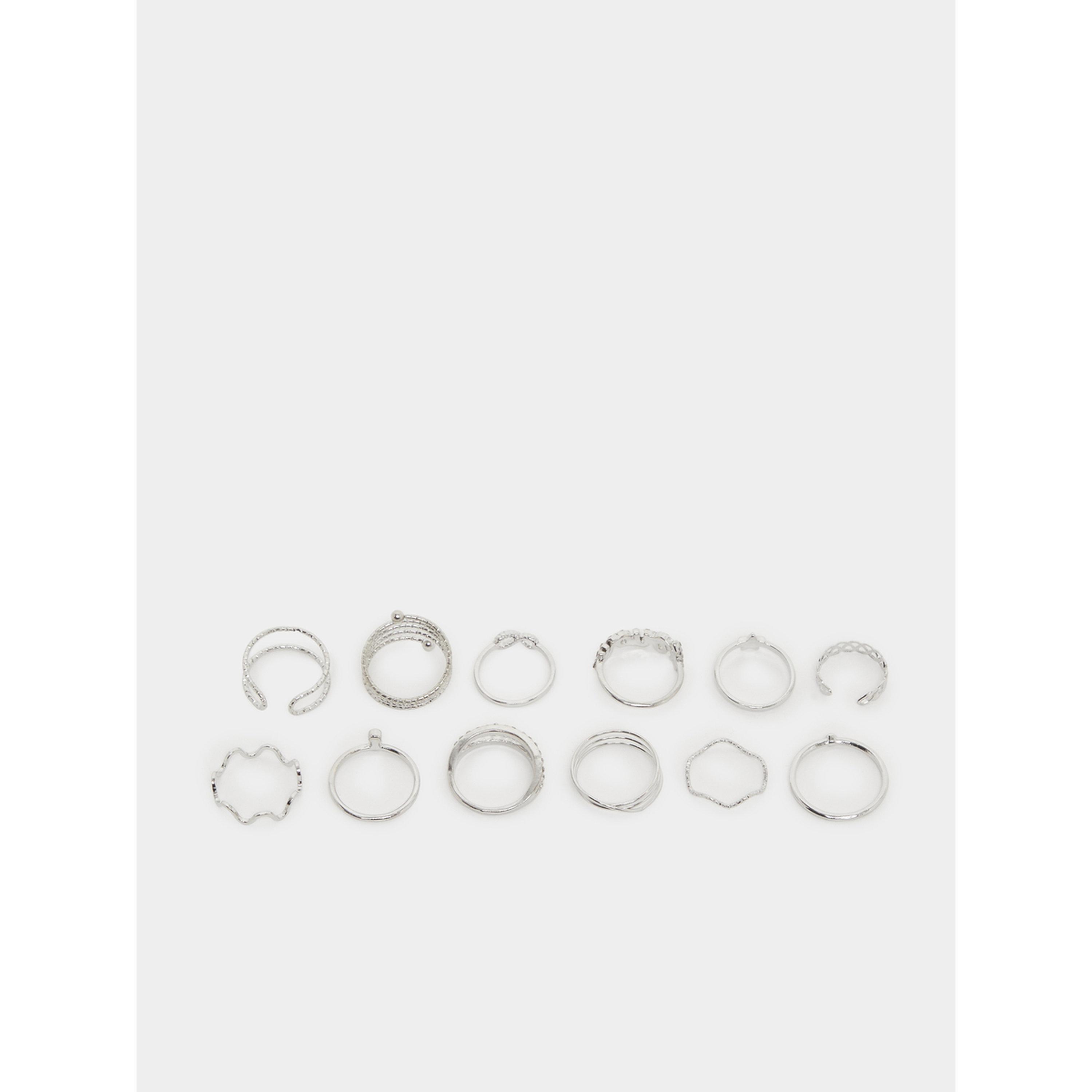 مجموعة من 27 خاتم فضي متنوع-women-watchesandjewellery-jewellery-rings-image-3