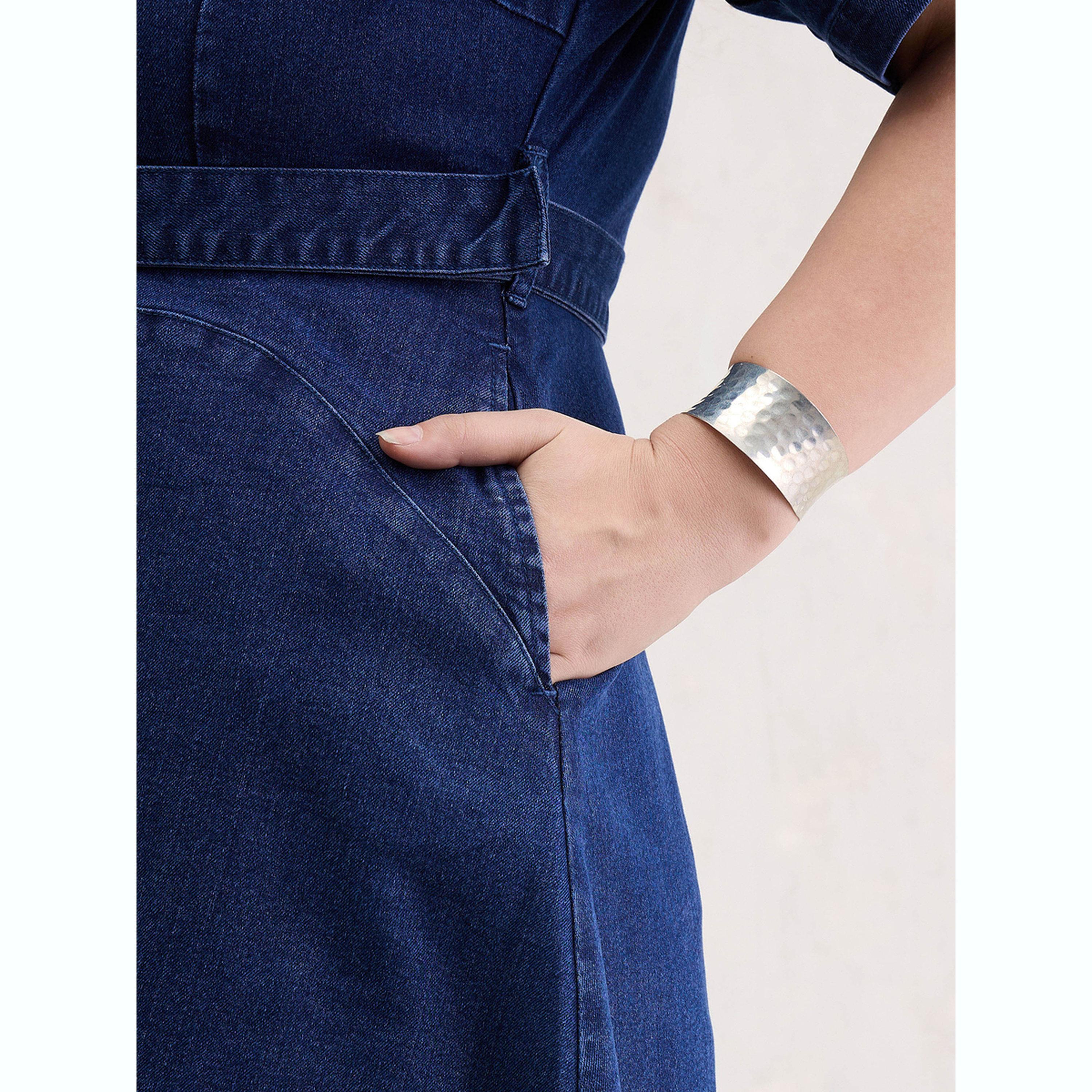فستان ميدي دنيم بمقاس كبير وبسحاب أمامي وحافة واسعة-women-clothing-dresses-image-5