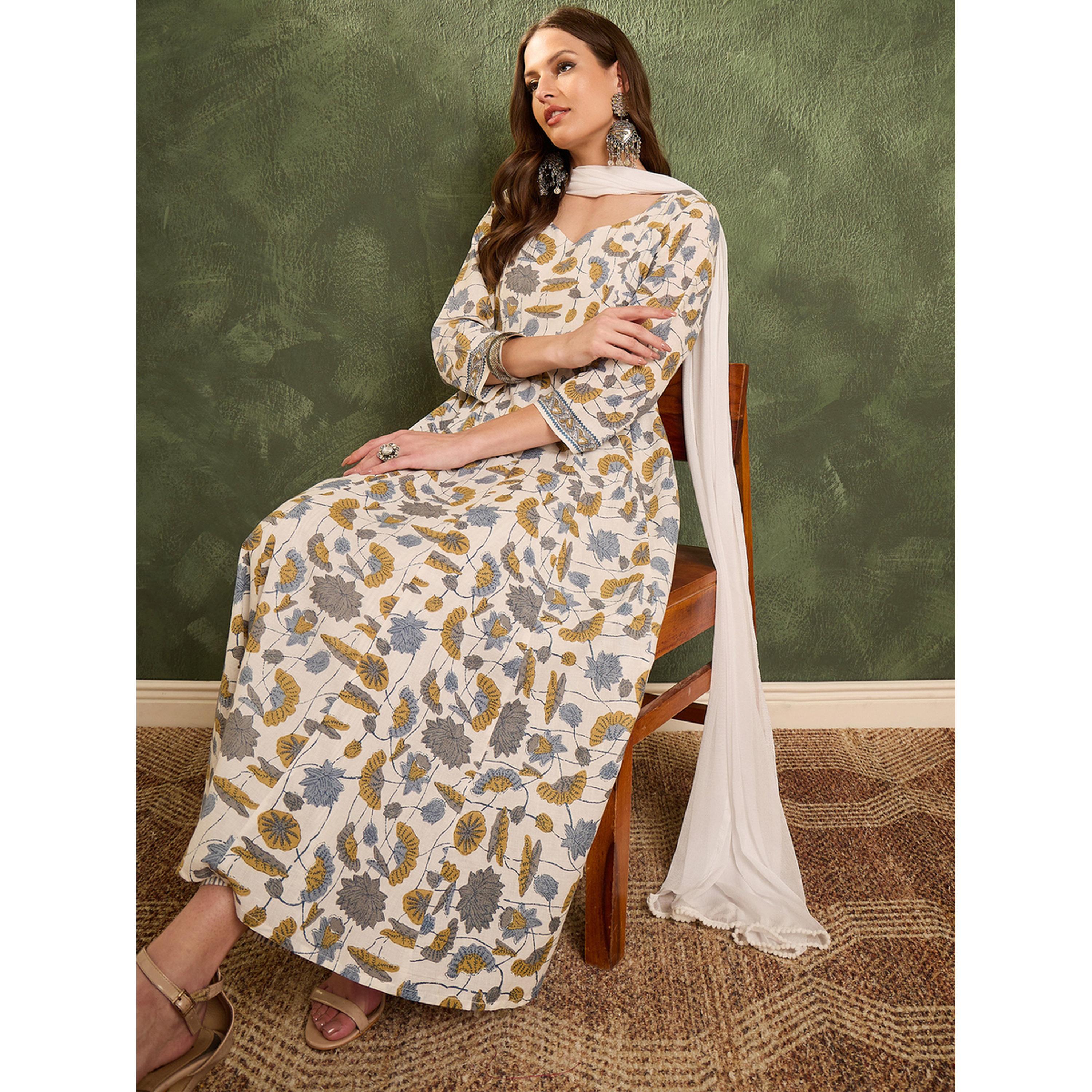 طقم كورتا أناركالي بنقشة زهور مع بنطال ووشاح-women-clothing-coordsets-image-3