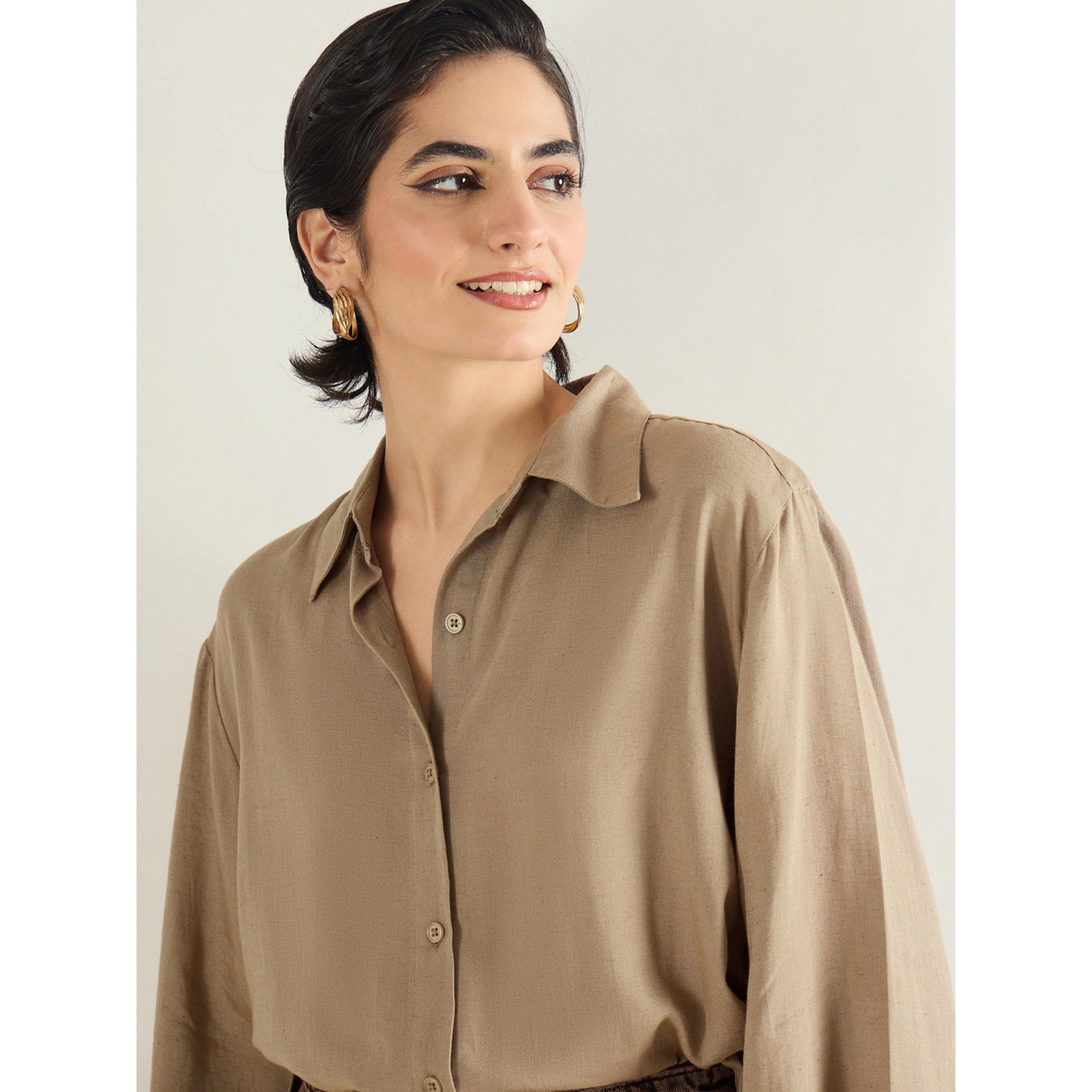 بلوزة كتان واسعة بأزرار غلق وأكمام طويلة-women-clothing-shirtsandblouses-shirts-image-4
