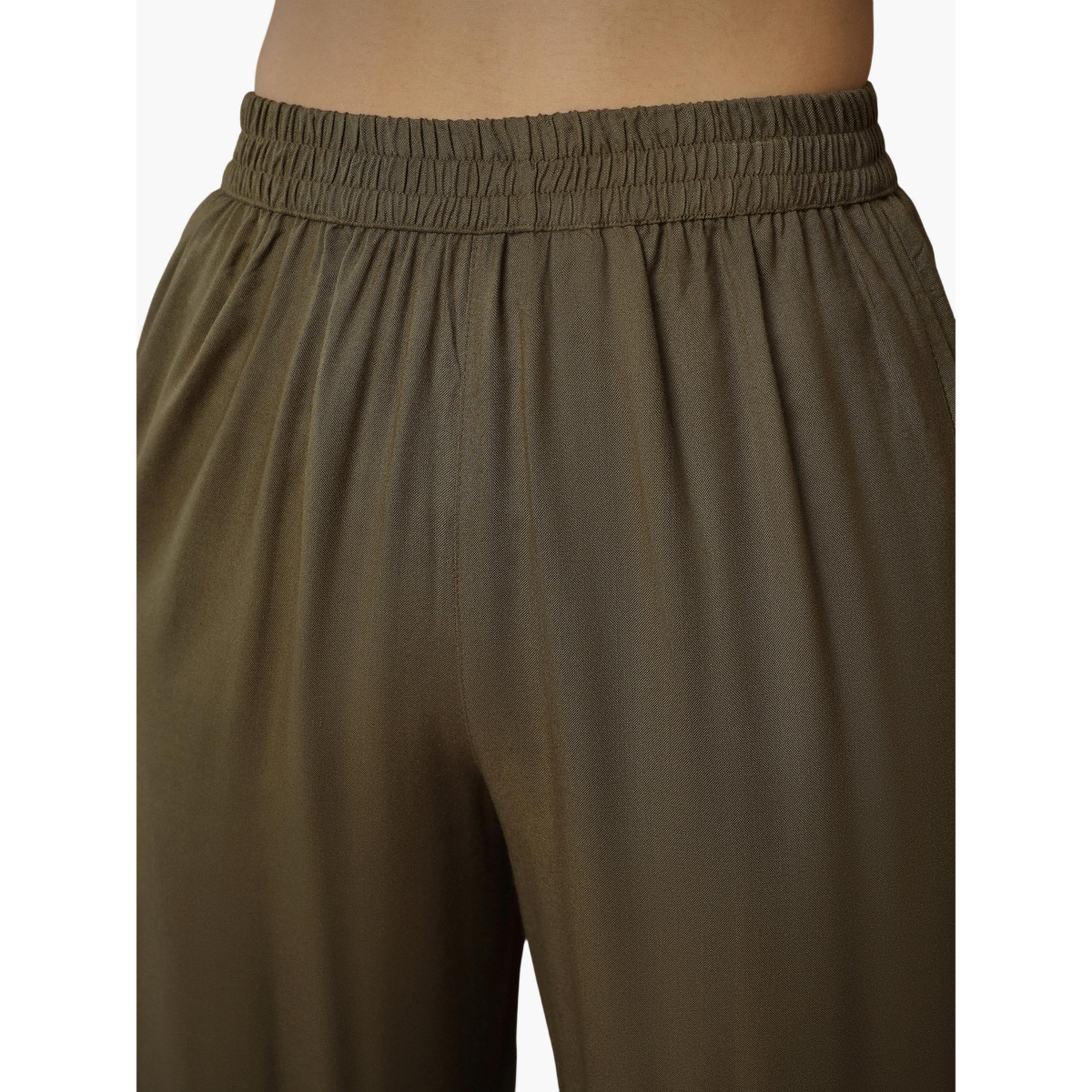 طقم منسق من بنطال وبلوزة بأكمام مطرزة بزي زيتوني-women-clothing-coordsets-image-5