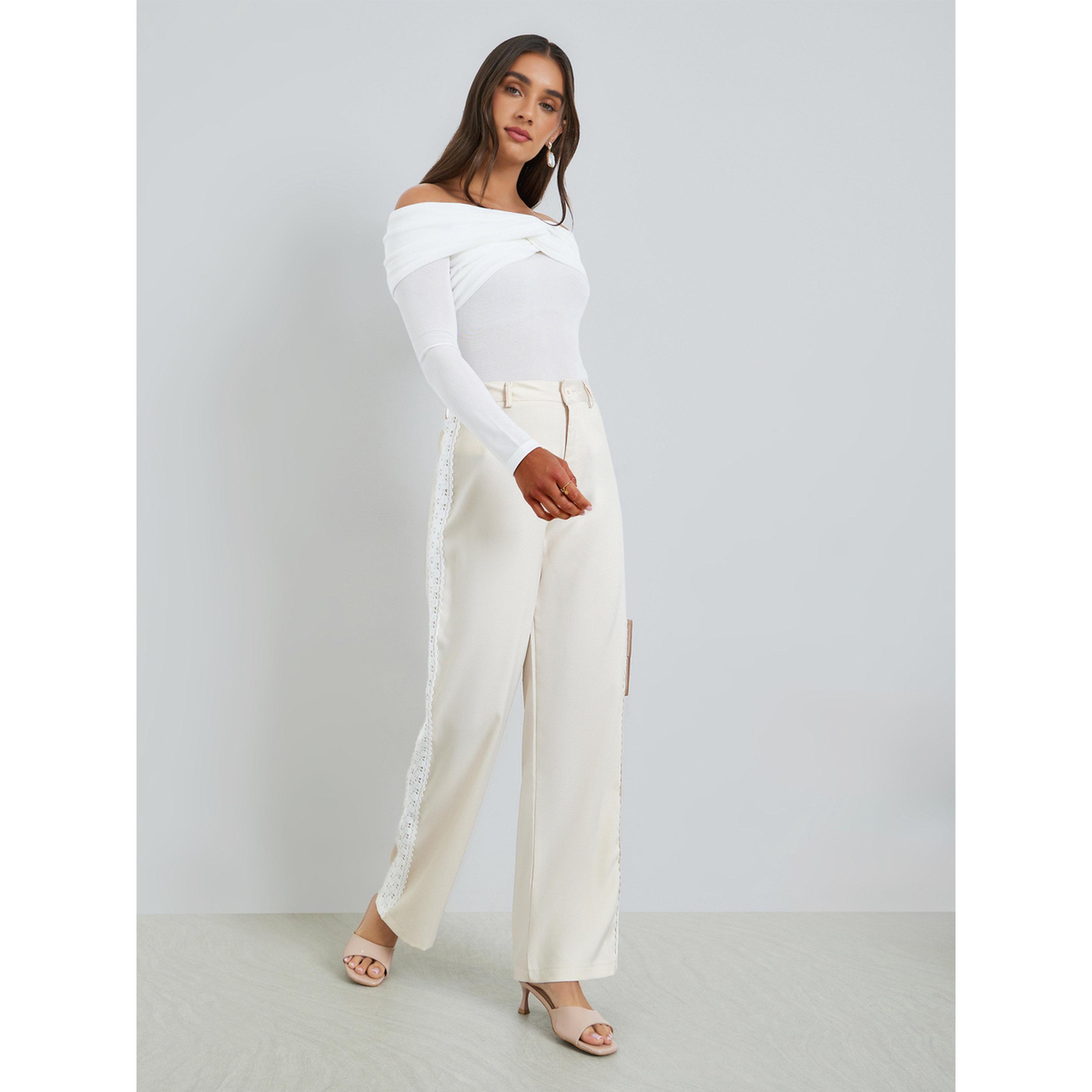 بنطال بأرجل واسعة وتفاصيل دانتيل-women-clothing-bottoms-trousers-image-2