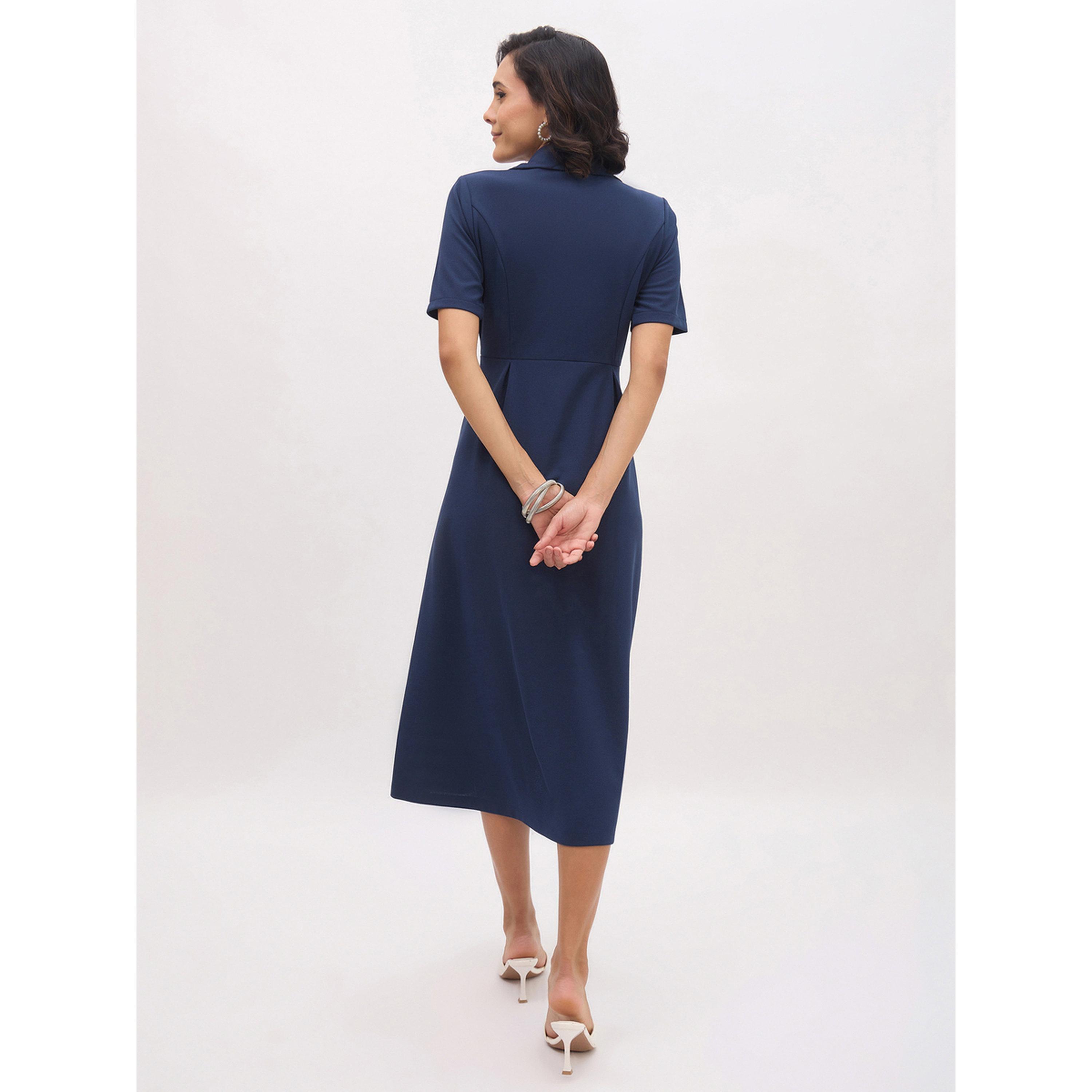 فستان ميدي نسائي بأزرار وياقة مطوية-women-clothing-dresses-image-4