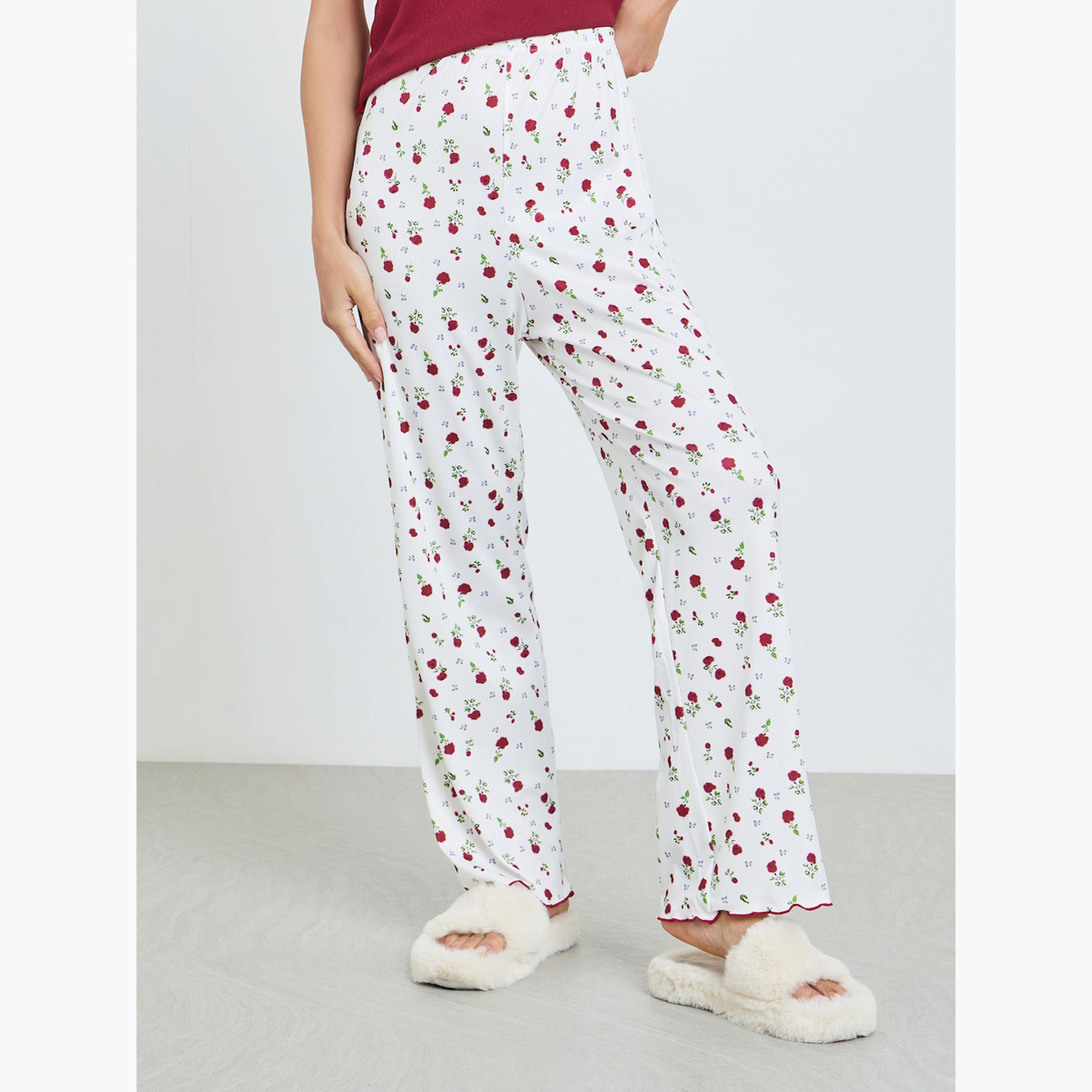 طقم بيجاما مطبوع وبلوزة بياقة دانتيل وتفاصيل مُتباينة-women-clothing-nightwear-pyjamas-longsets-image-5