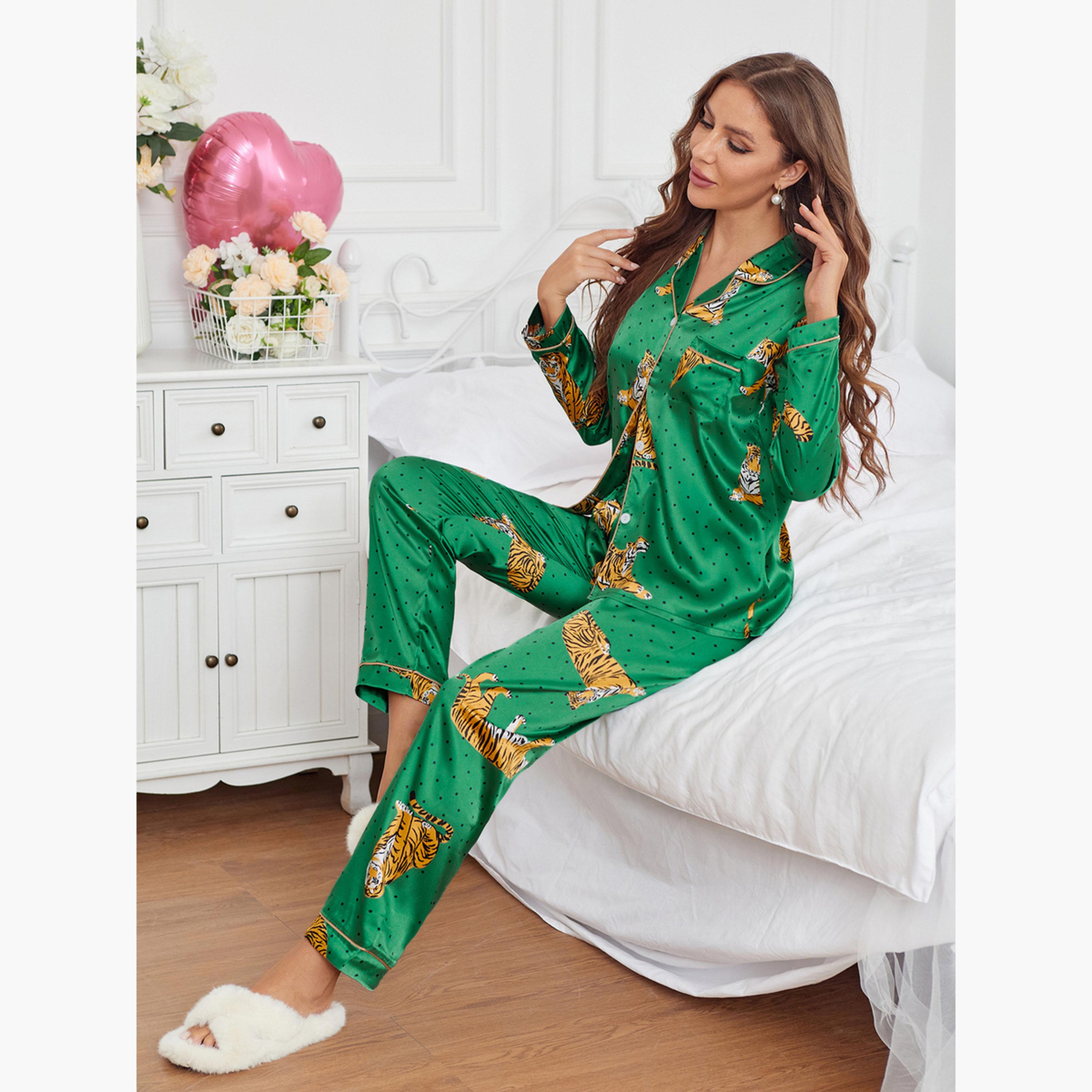 طقم بلوزة بأكمام طويلة وبنطال بيجاما بطبعة جرافيك للنساء-women-clothing-nightwear-pyjamas-longsets-image-5