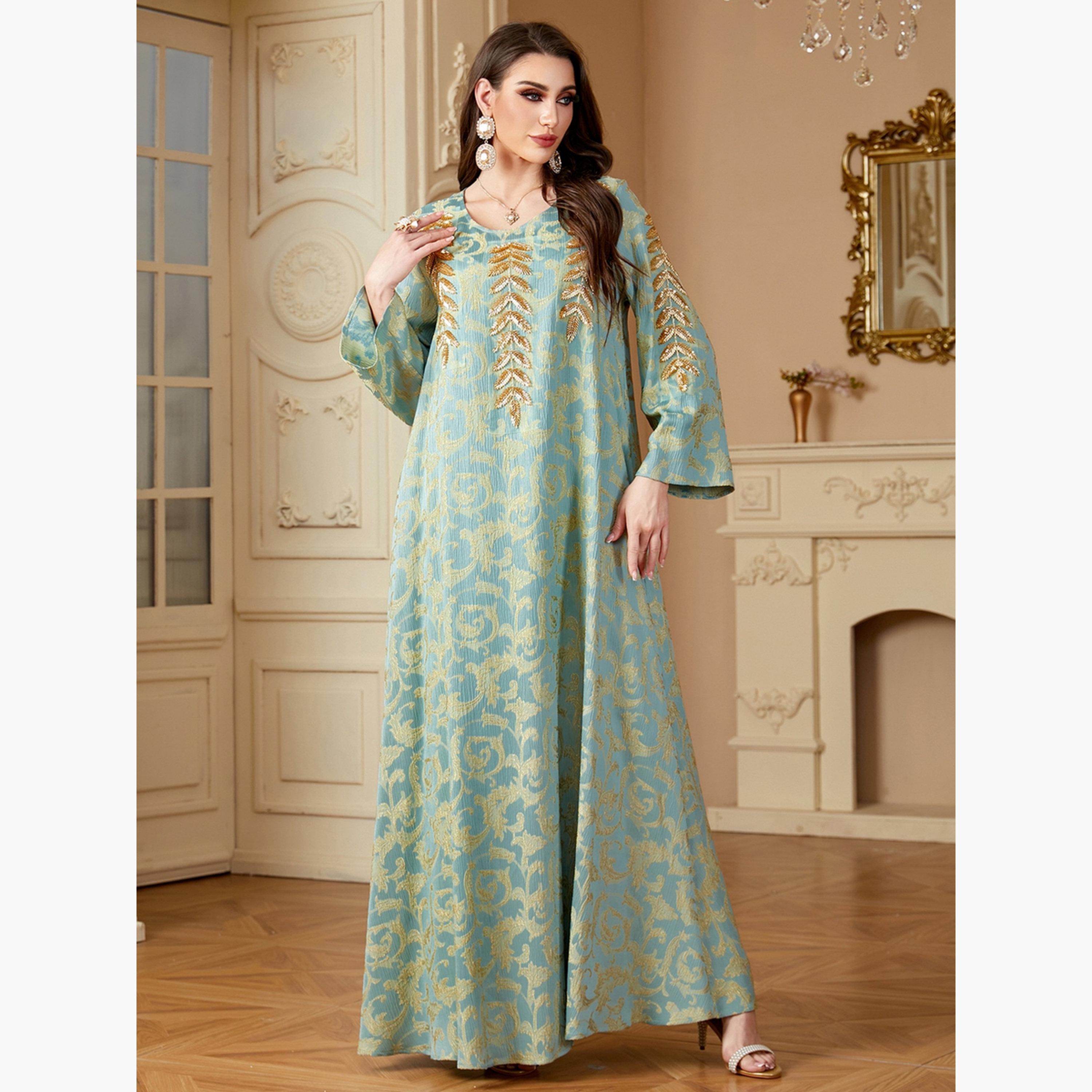 جلابية بتفاصيل رقعة وقماش بارز الملمس-women-arabicclothing-jalabiyas-image-2