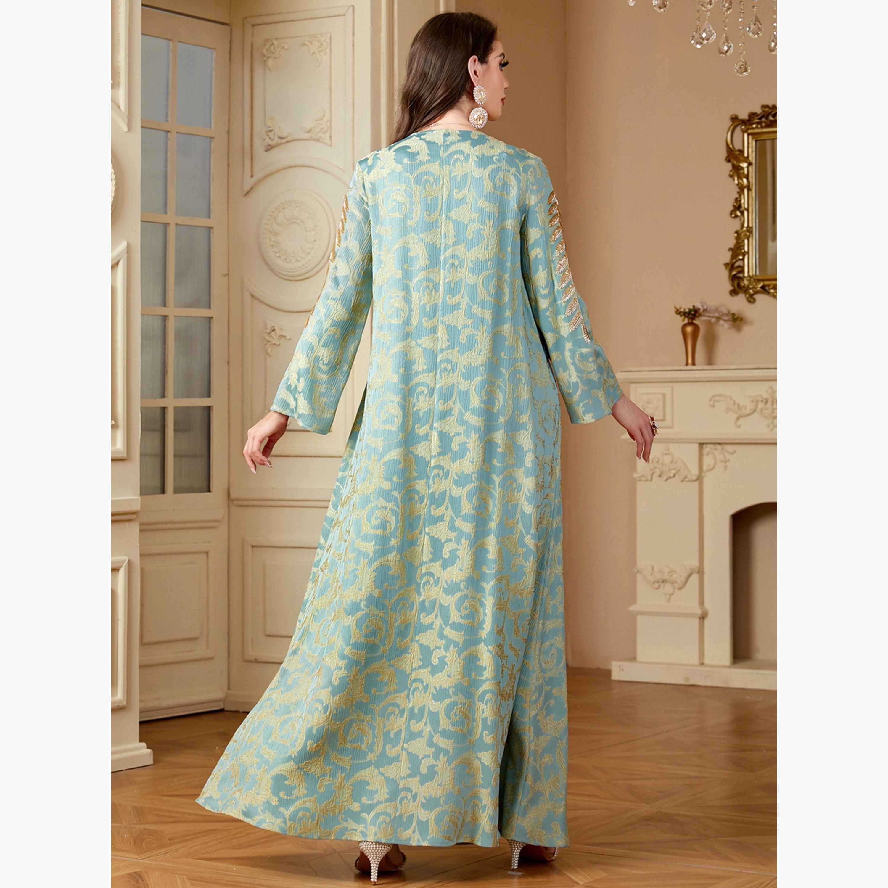جلابية بتفاصيل رقعة وقماش بارز الملمس-women-arabicclothing-jalabiyas-image-6