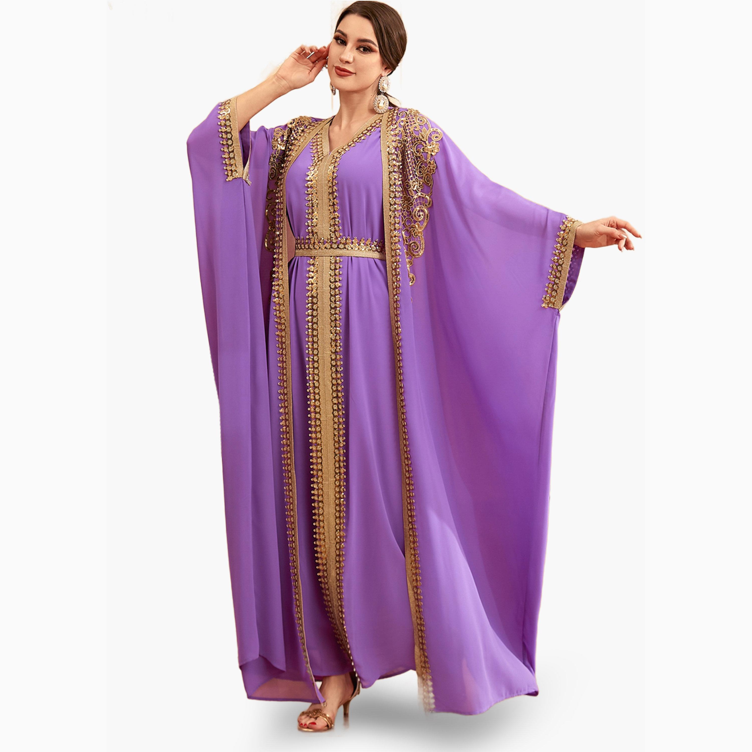 مجموعة من فستان بحزام وكيمونو بتفاصيل ترتر-women-arabicclothing-sets-image-3
