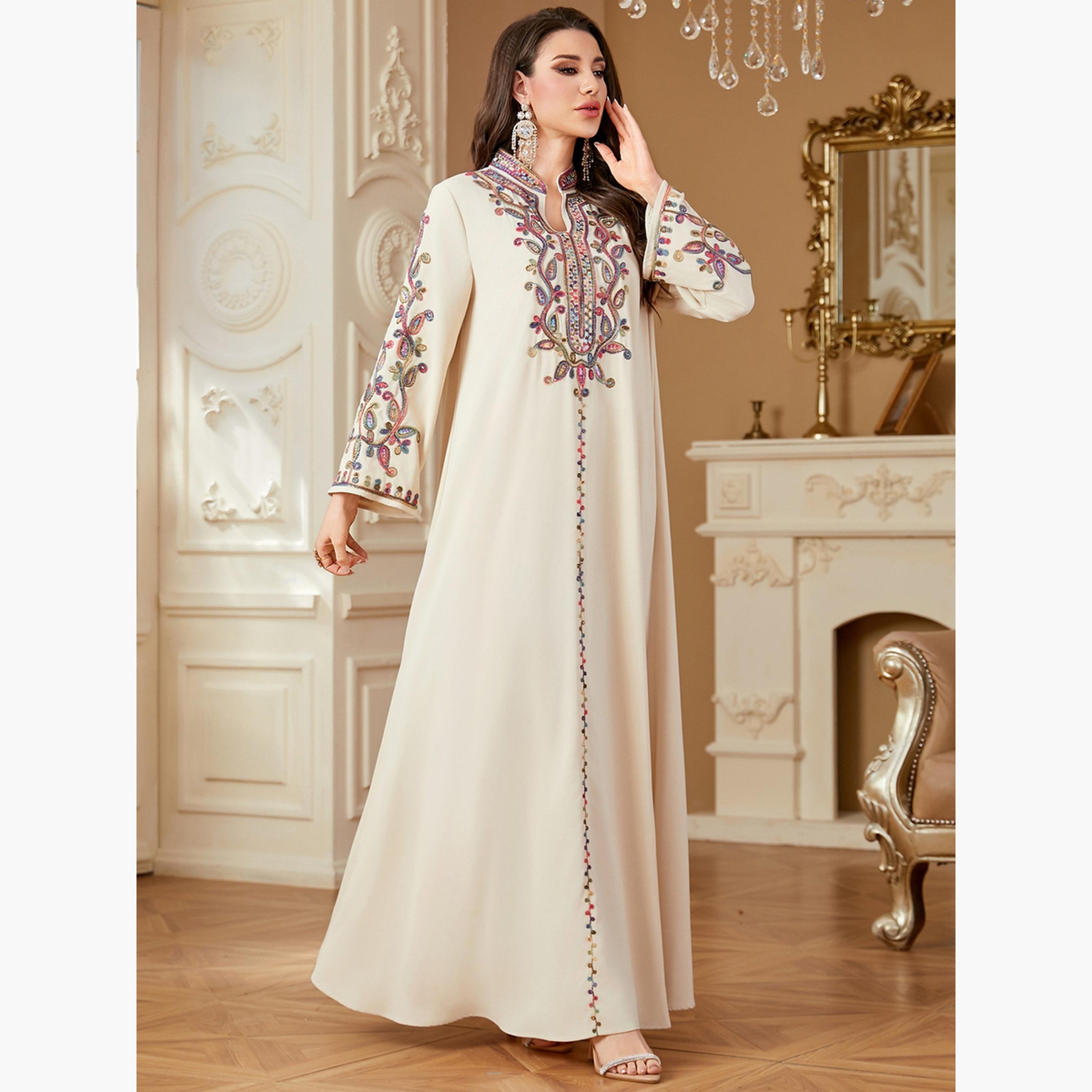جلابية بأكمام طويلة وتفاصيل رقعة ترتر-women-arabicclothing-jalabiyas-image-2