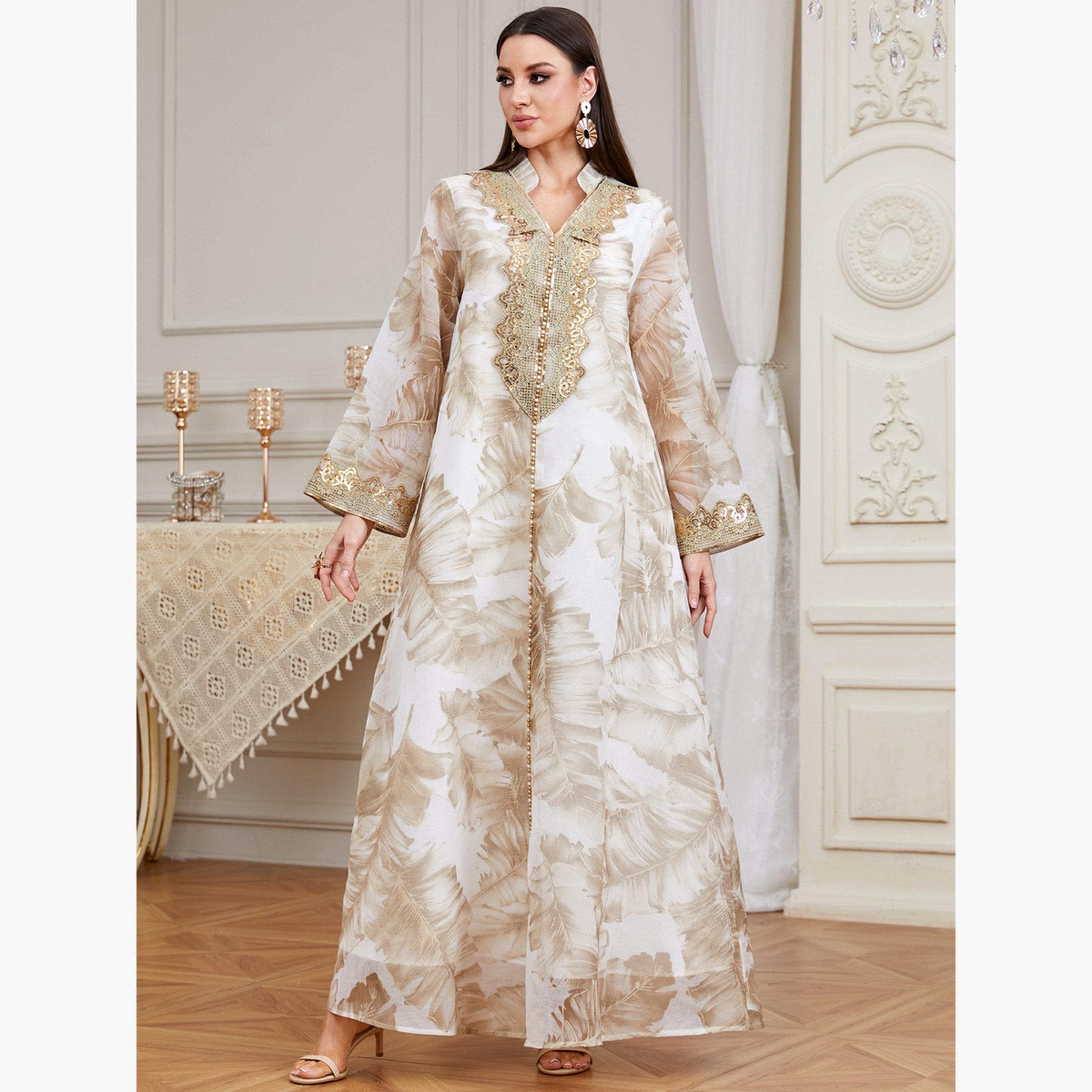 جلابية بتفاصيل رقعة ترتر وطبعة زهور-women-arabicclothing-jalabiyas-image-2