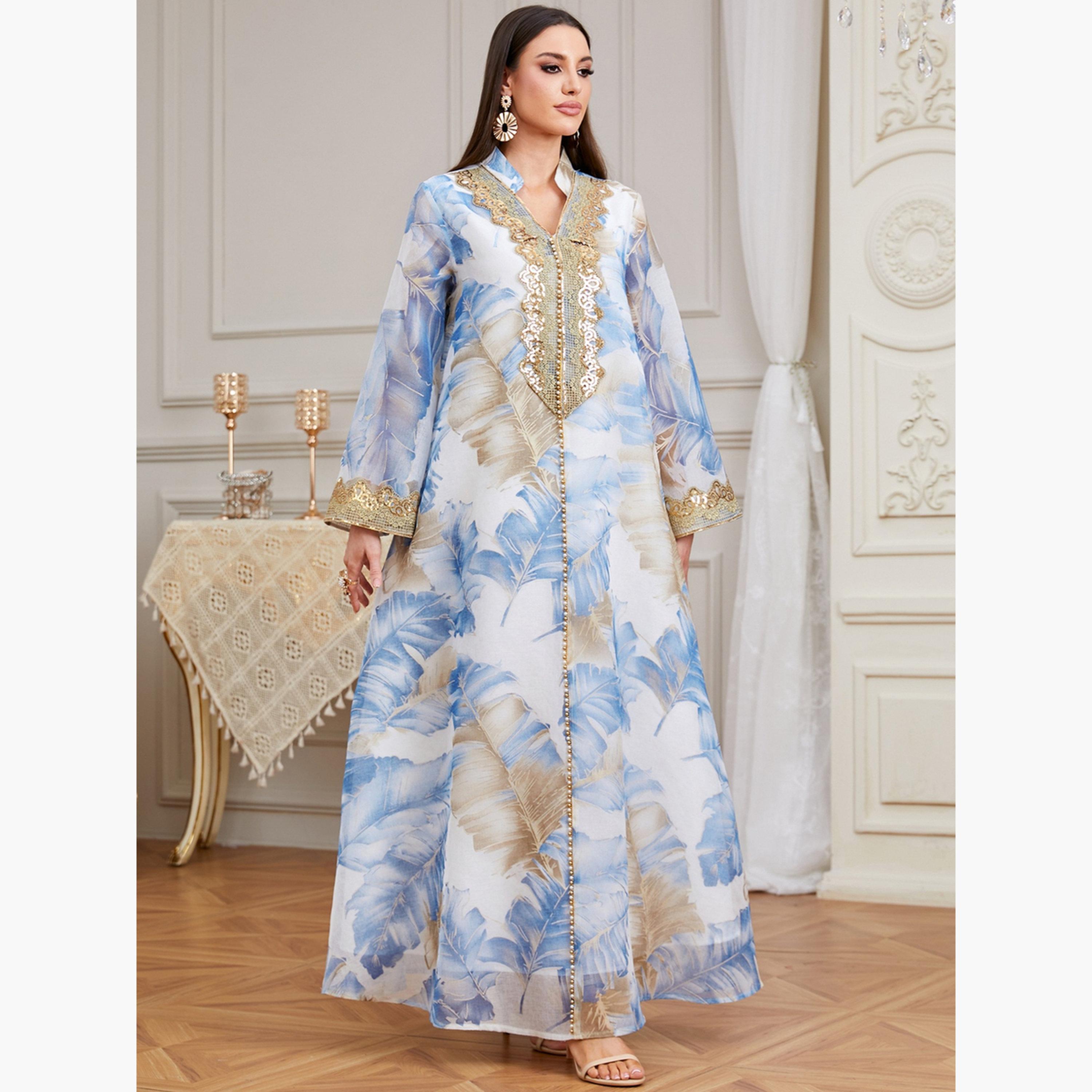 جلابية بتفاصيل رقعة ترتر وطبعة زهور-women-arabicclothing-jalabiyas-image-4
