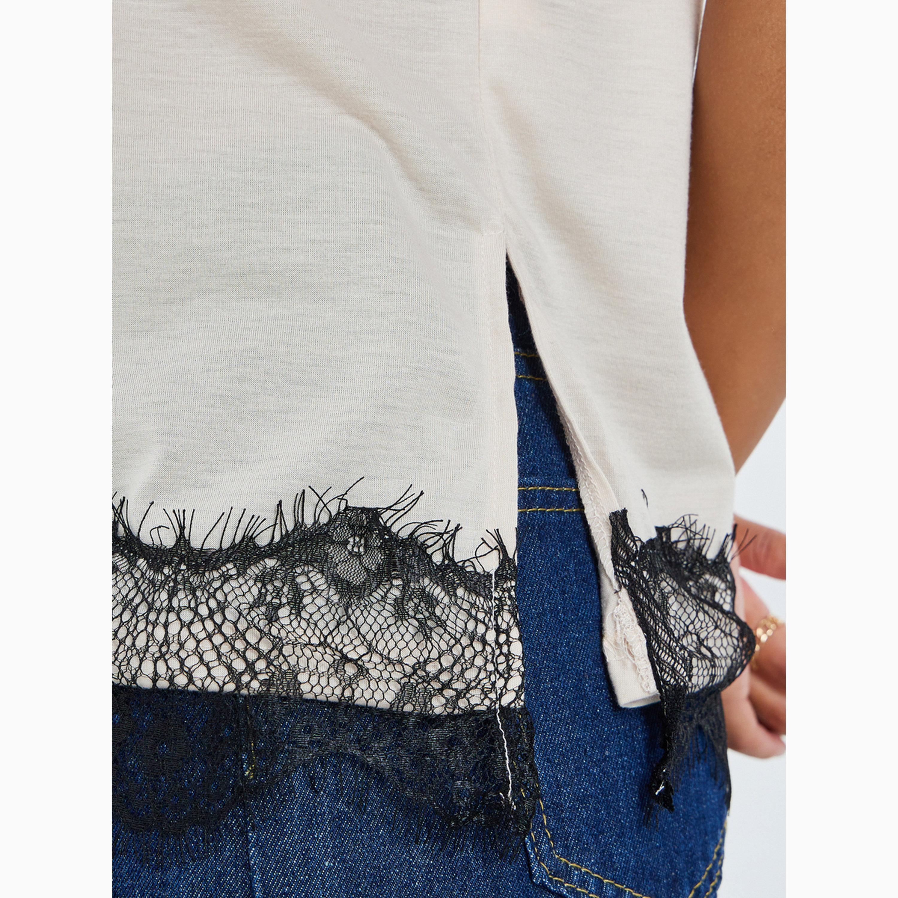 Styli Cream Contrast Lace Hem Printed T-Shirt-women-clothing-tshirts-image-4