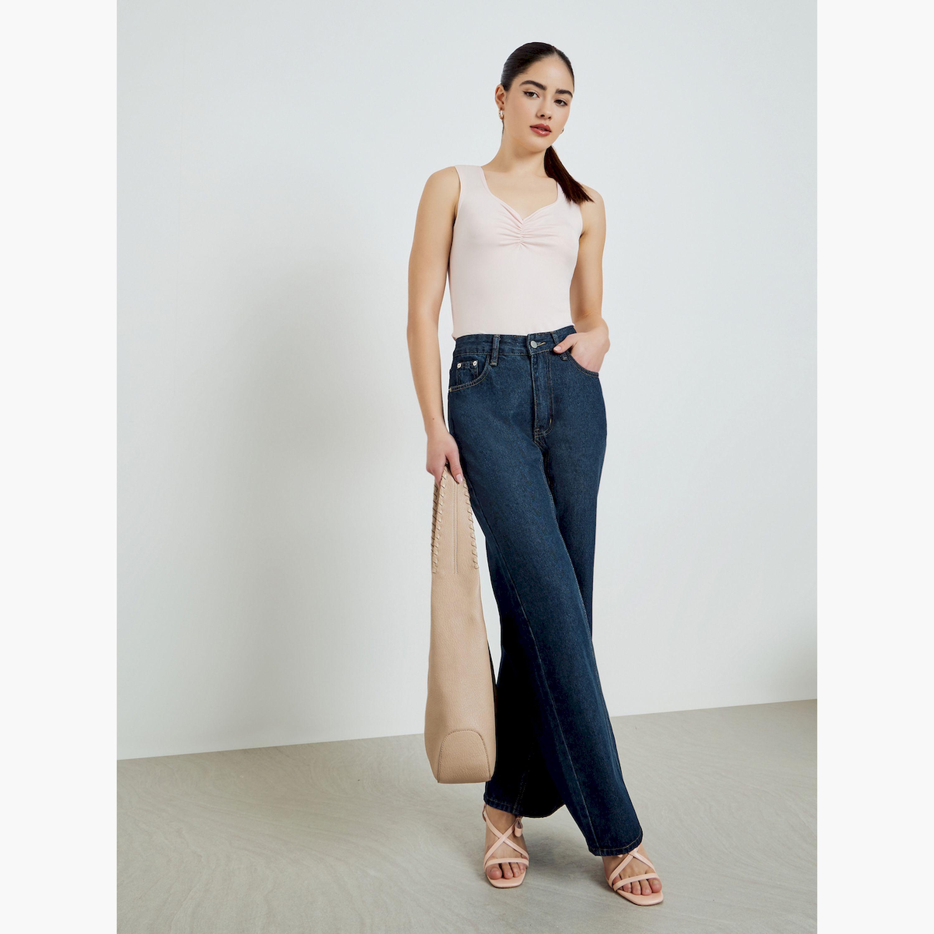 بلوزة تانك مُجسمة بتفاصيل مزمومة-women-clothing-shirtsandblouses-blouses-image-2