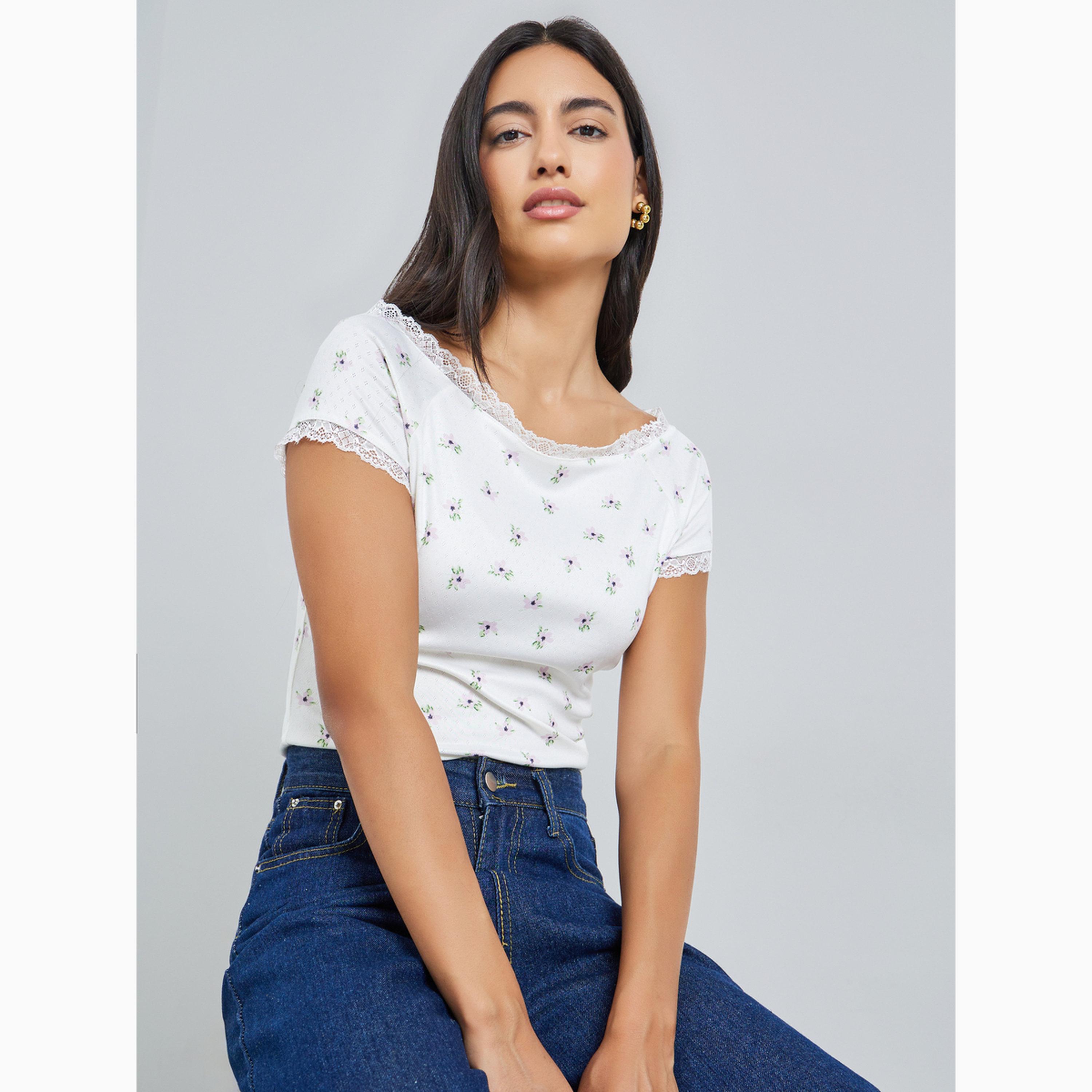 Styli Pointelle Boat Neck Lace Trim T-Shirt-women-clothing-tshirts-image-3