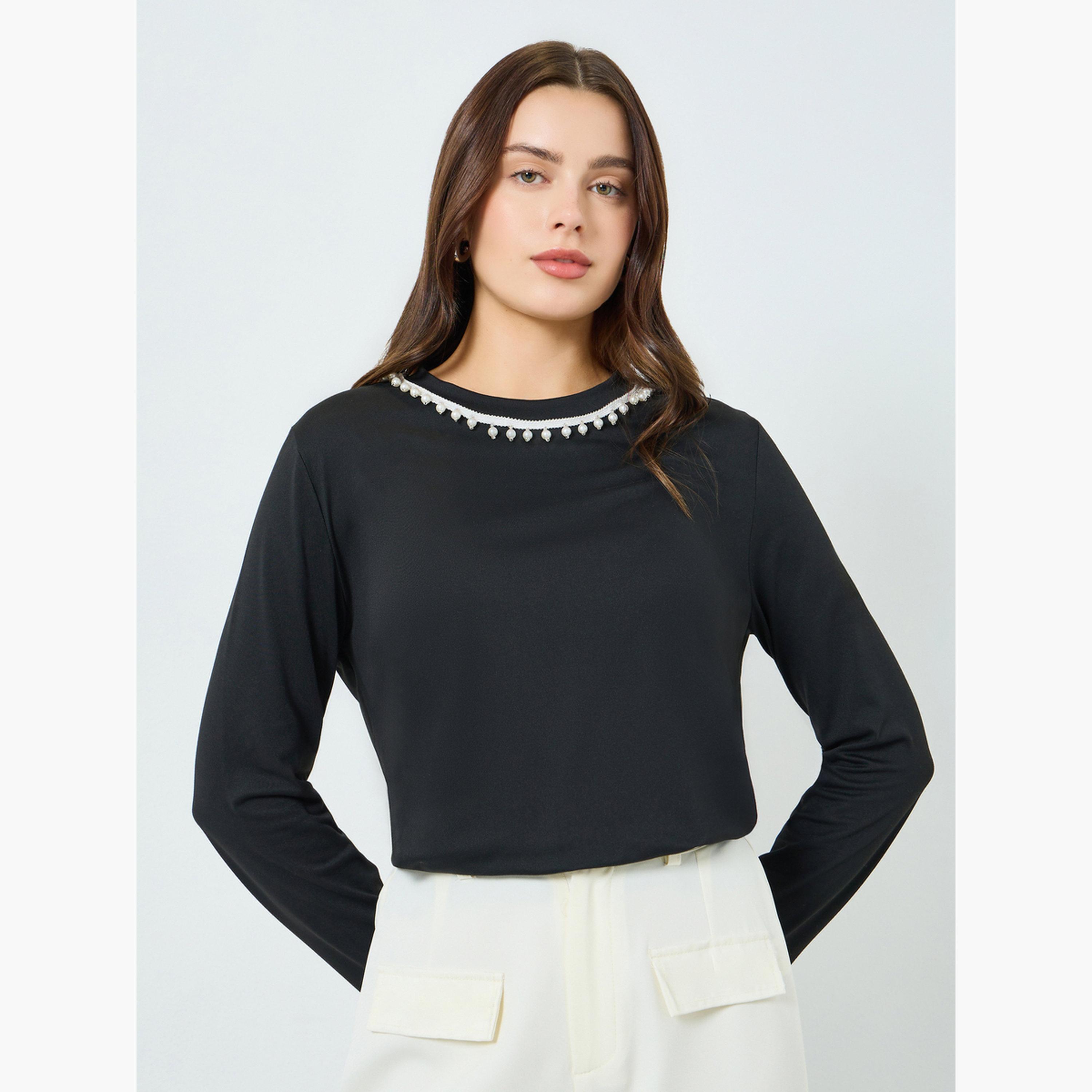 تيشيرت بأكمام طويلة ومزين-women-clothing-tshirts-image-1
