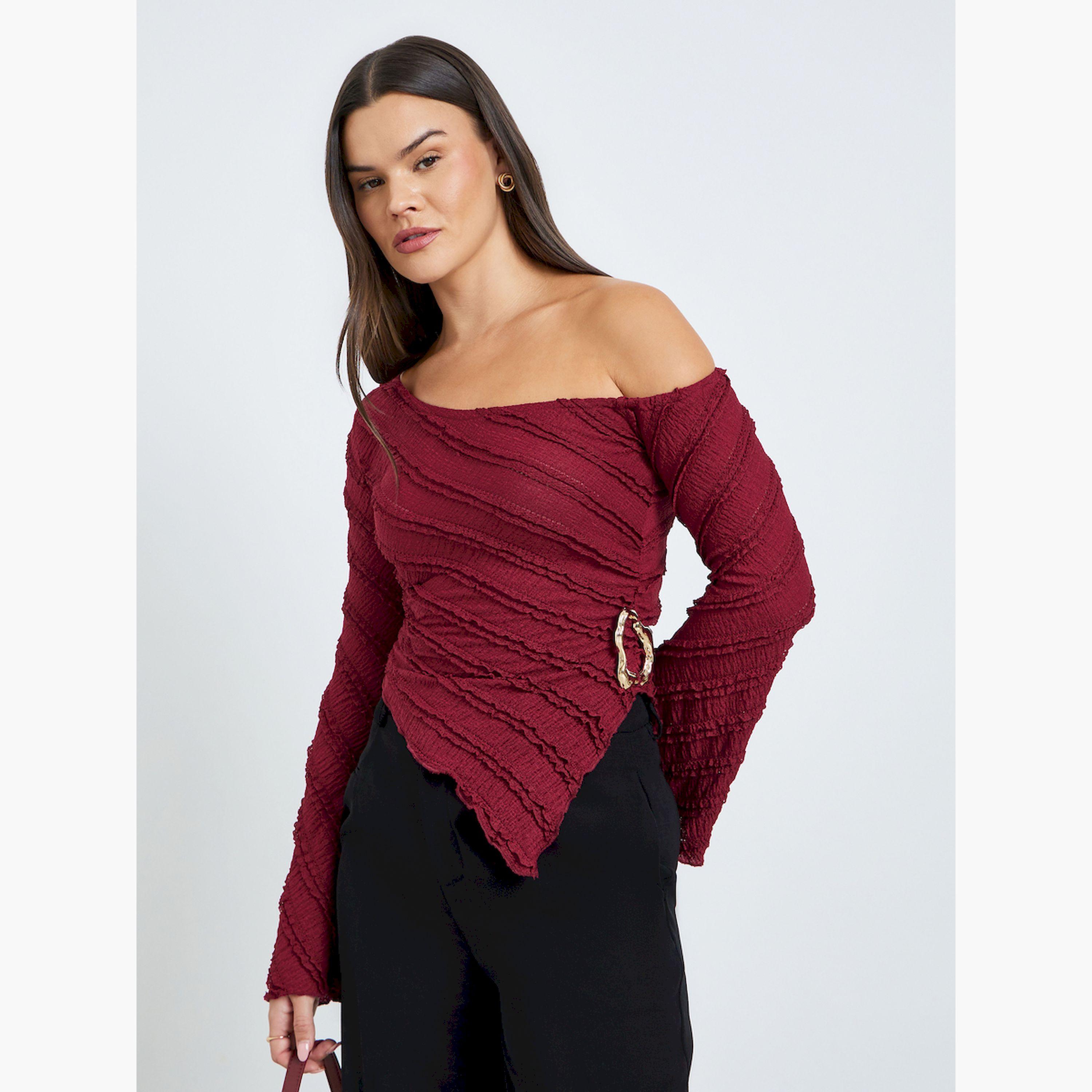 بلوزة عنابي بكتف واحد وتفاصيل مشبك-women-clothing-shirtsandblouses-blouses-image-1