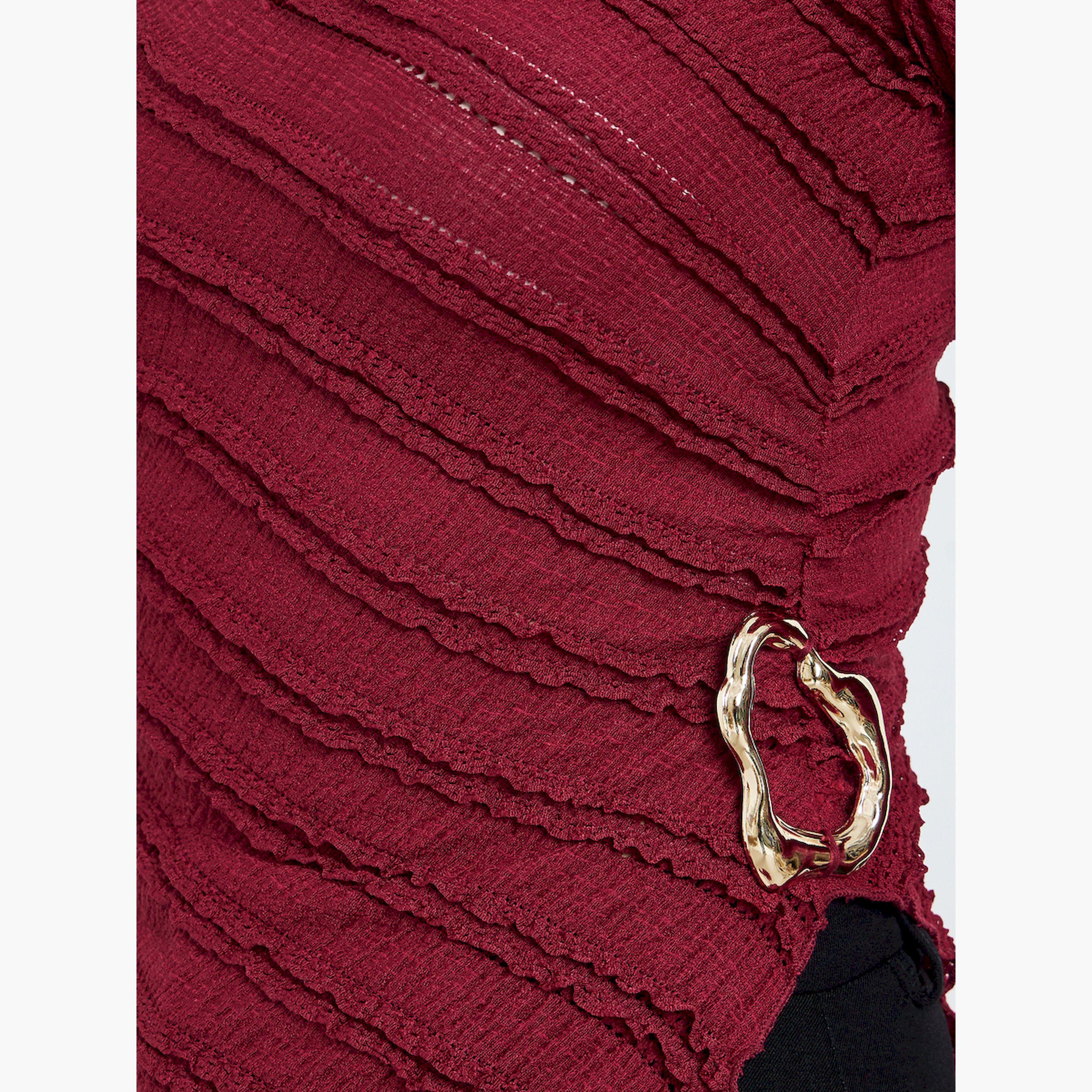 بلوزة عنابي بكتف واحد وتفاصيل مشبك-women-clothing-shirtsandblouses-blouses-image-4