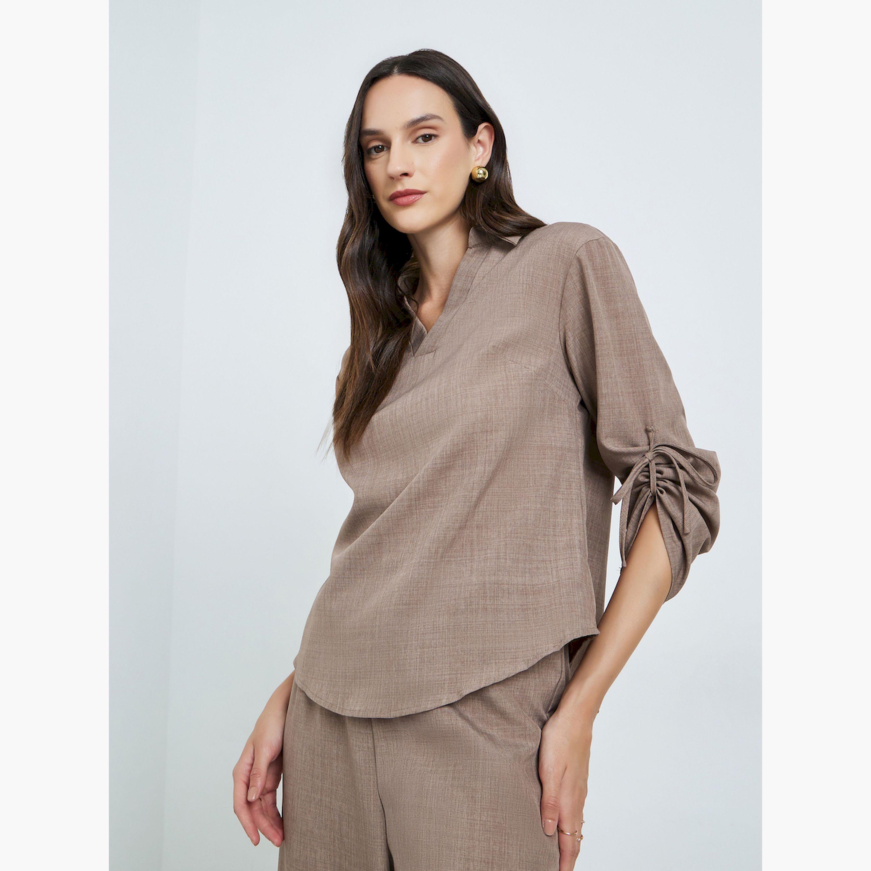 طقم بنطال وبلوزة كتان بأكمام برباط-women-clothing-coordsets-image-3