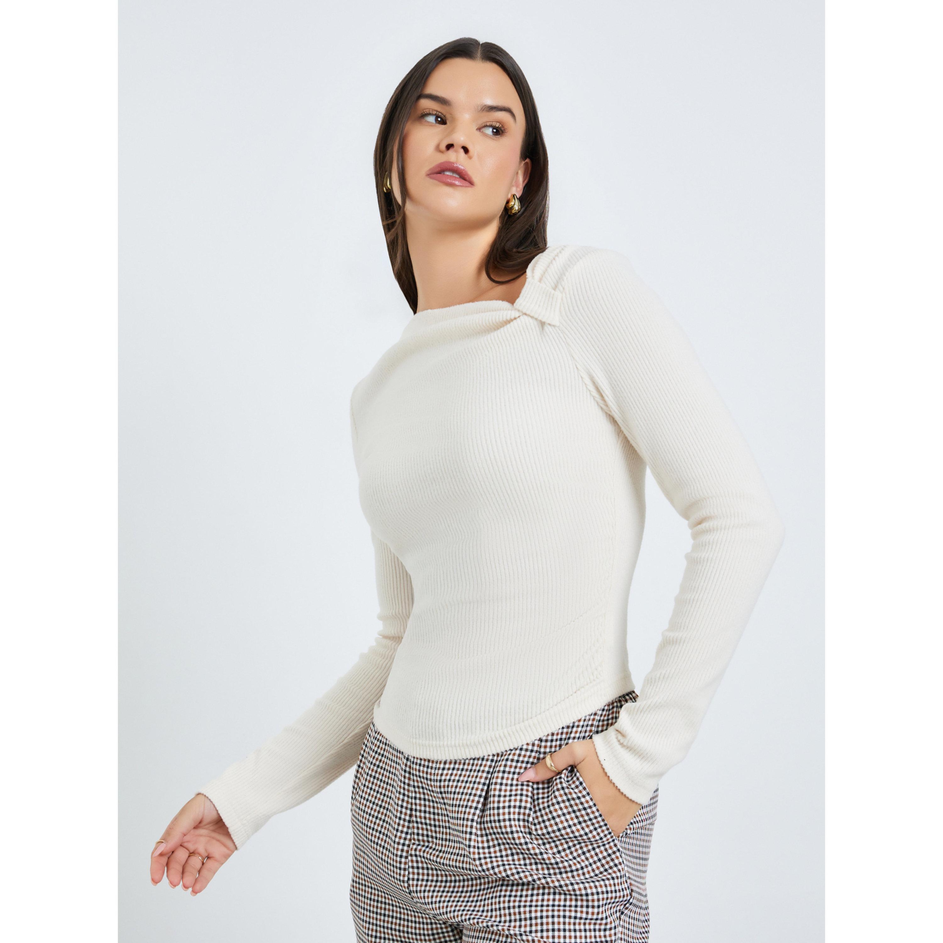 بلوزة محبوكة بياقة غير متماثلة-women-clothing-tshirts-image-1