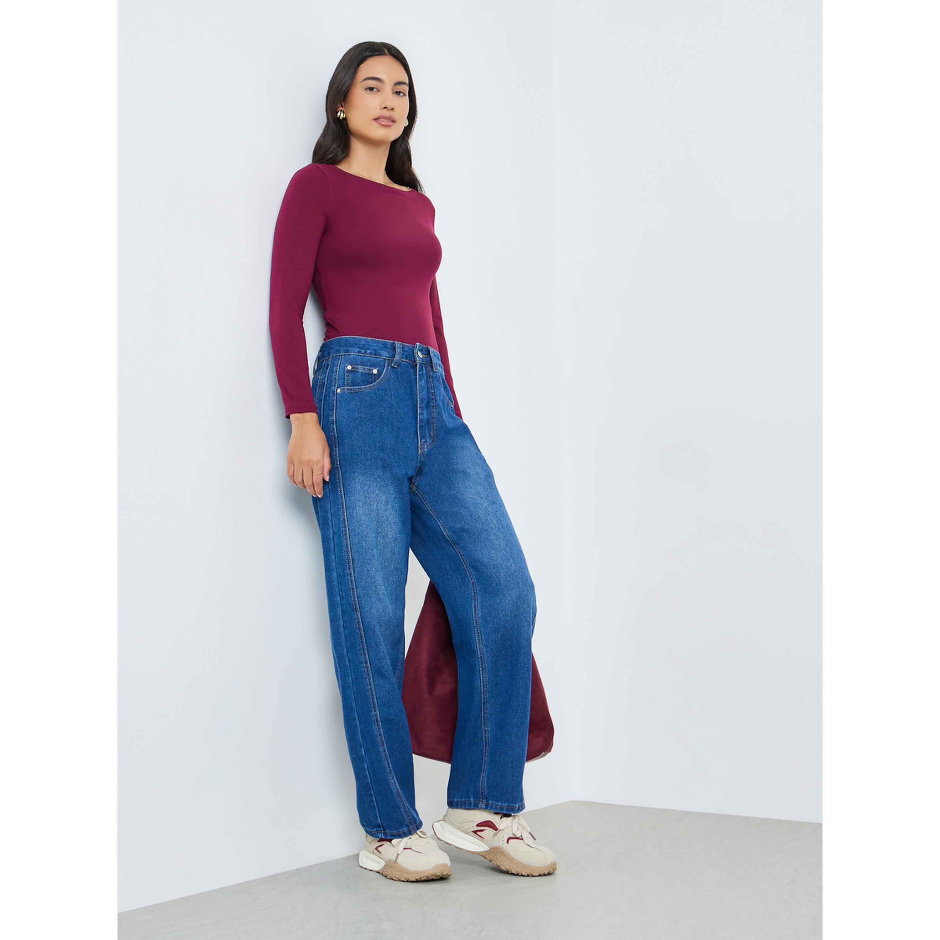 بنطال جينز باهت بقصة مريحة وخصر مرتفع-women-clothing-bottoms-jeans-image-2