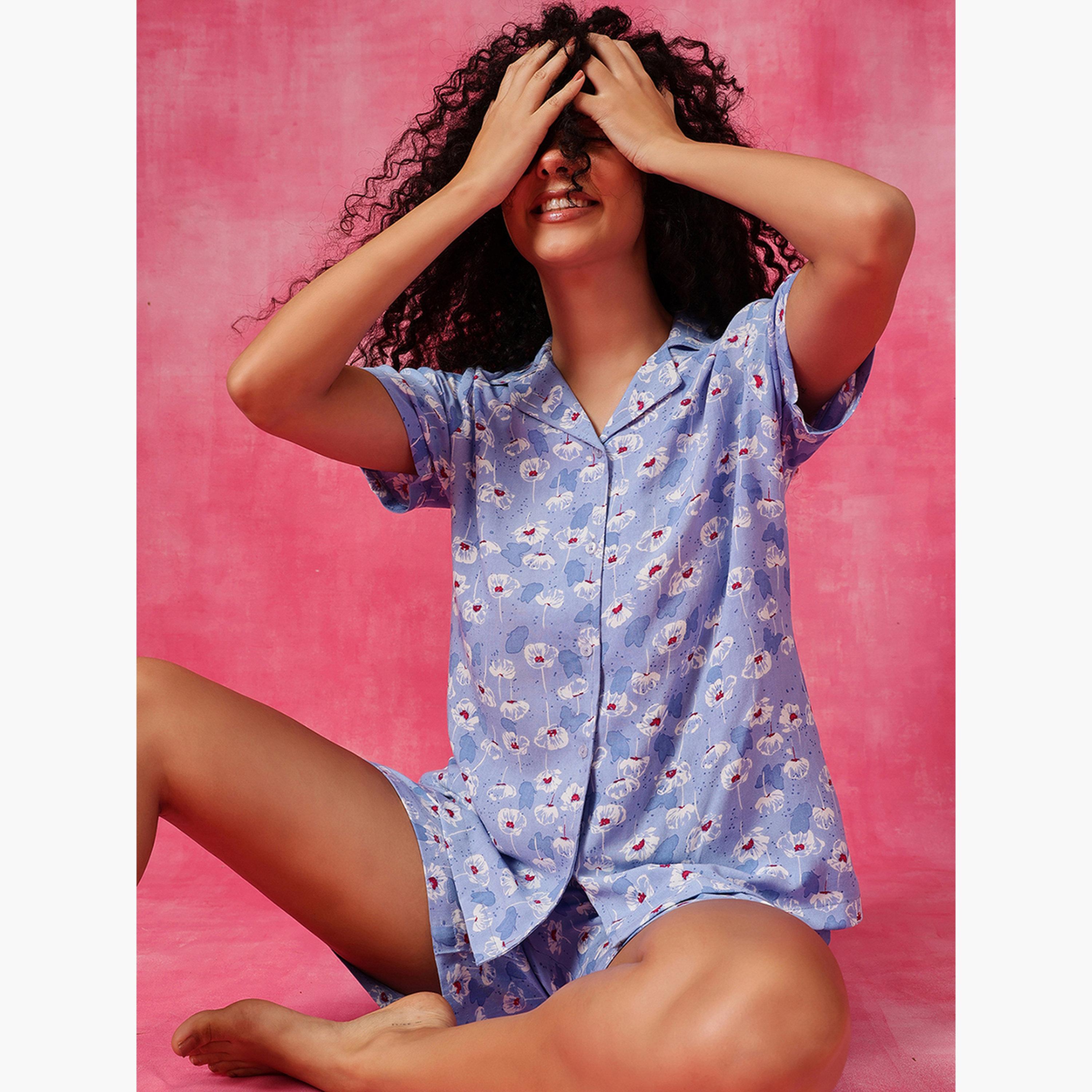 طقم قميص وشورت بطبعة زهور-women-clothing-nightwear-pyjamas-shortsets-image-5