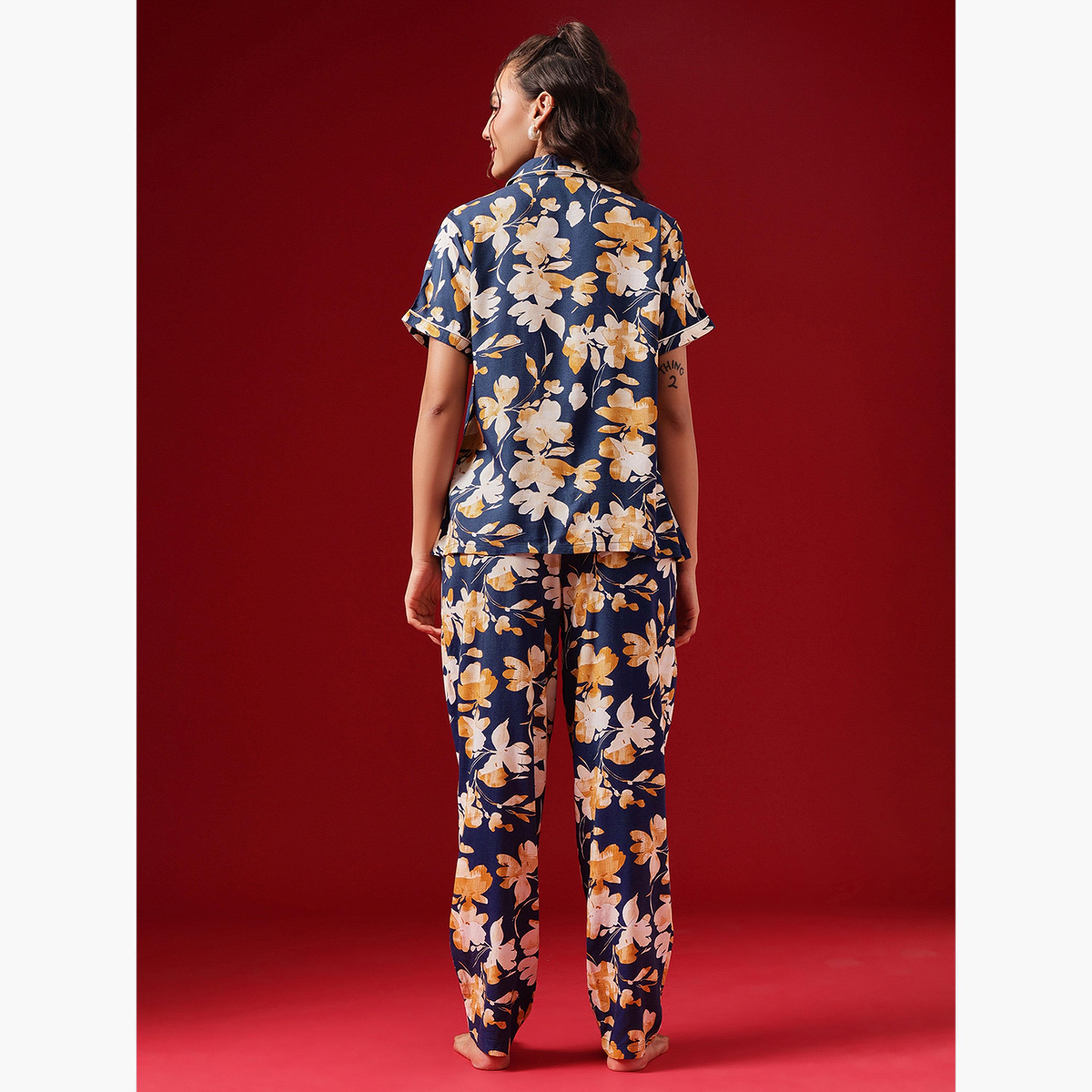 طقم قميص بأزرار وطبعة زهور وبنطال بيجاما-women-clothing-nightwear-pyjamas-longsets-image-4