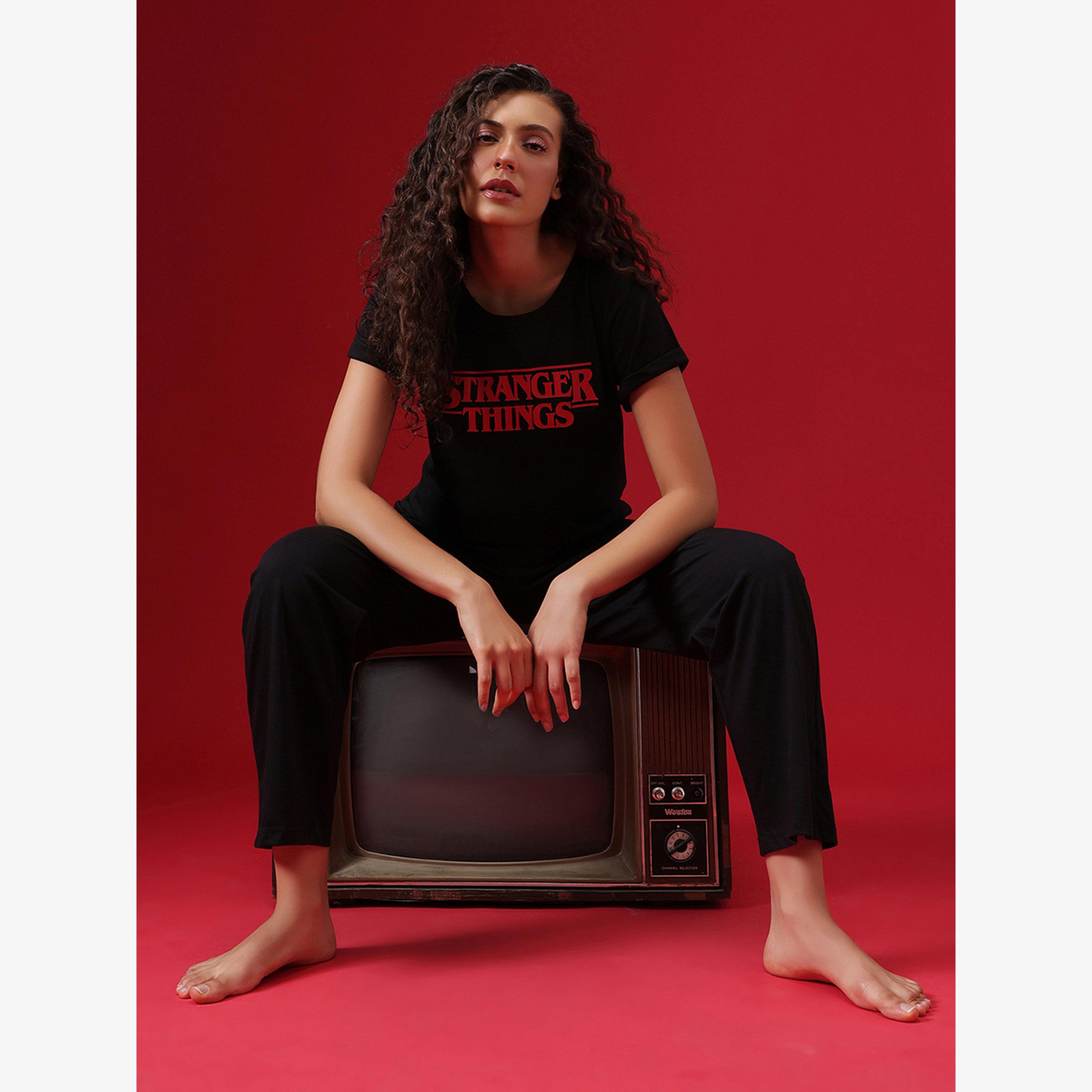Clovia Stranger Things Text Print T-Shirt and Pyjama Set-women-clothing-nightwear-pyjamas-longsets-image-2