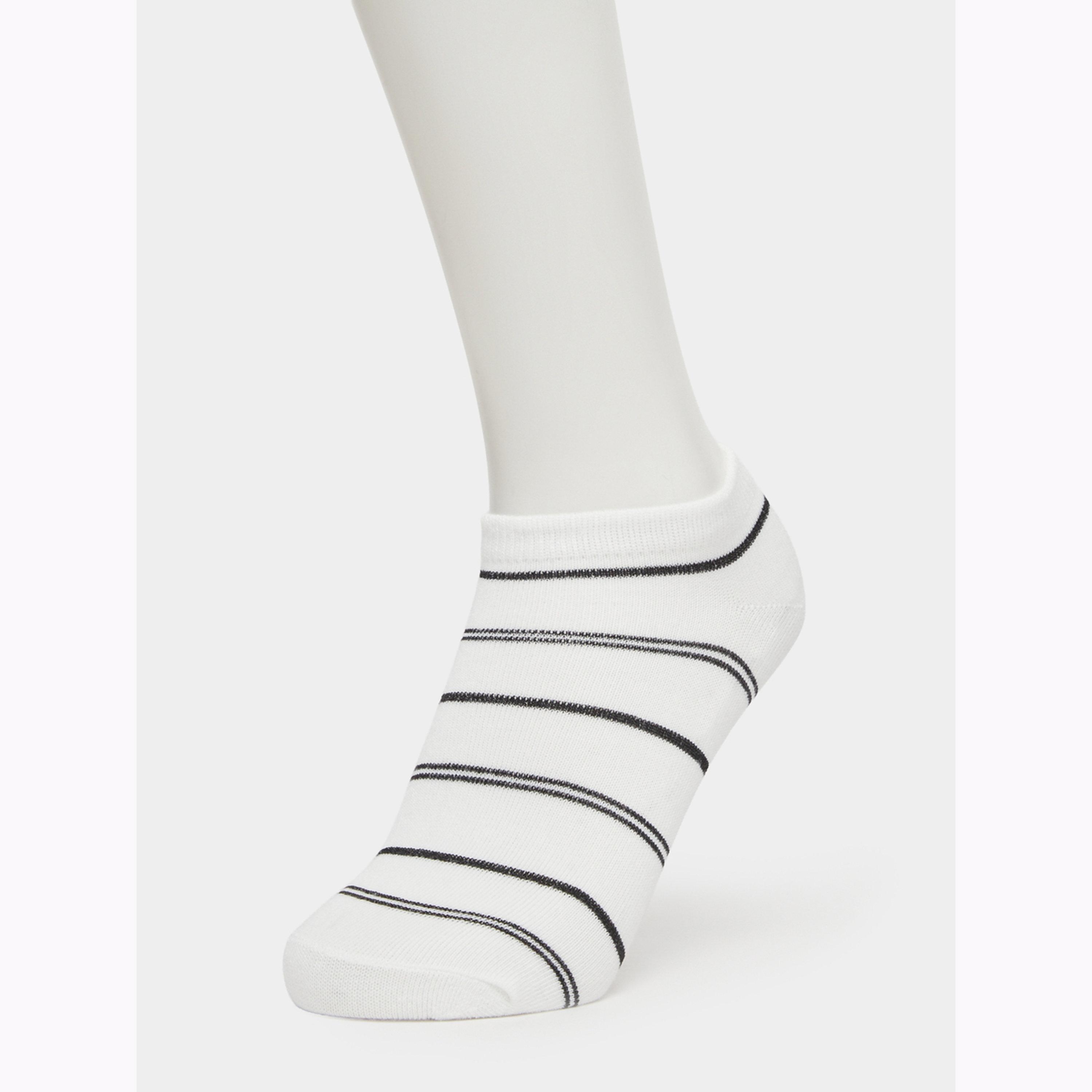 Styli Pack of 5 - Printed Ankle Socks-women-socksandstockings-image-4