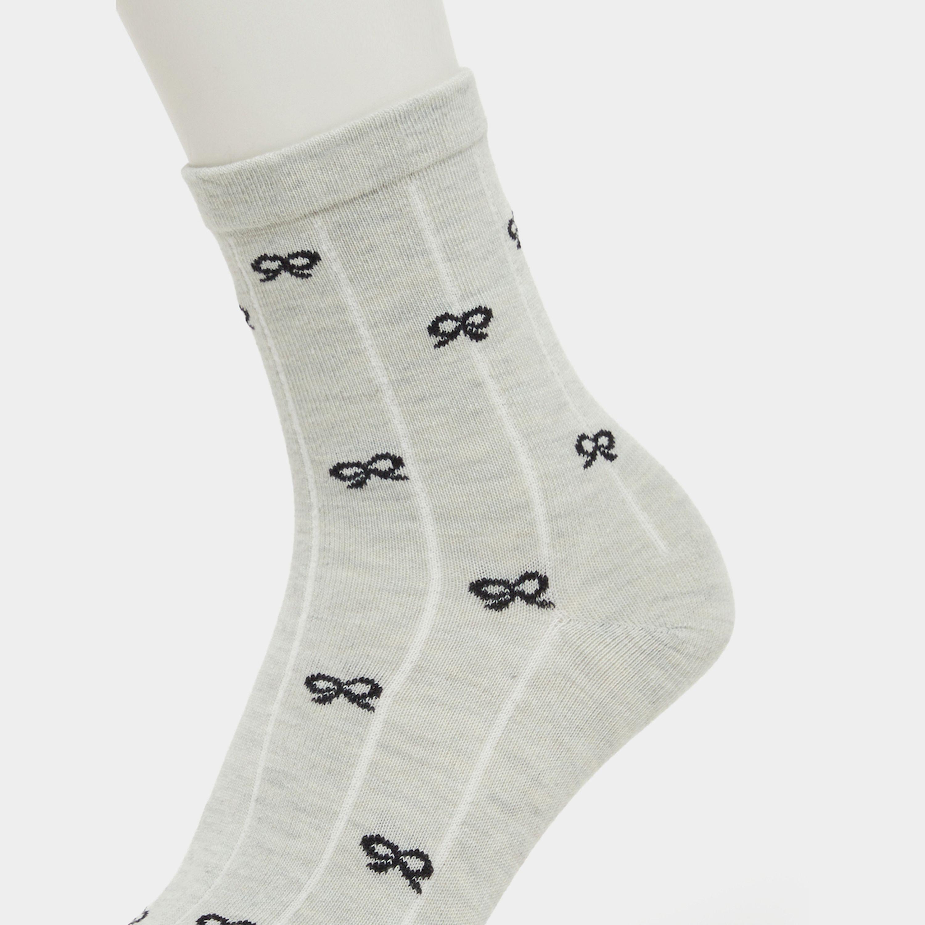 عبوة من 5 قطع جوارب قصيرة وتفاصيل فيونكة-women-socksandstockings-image-3