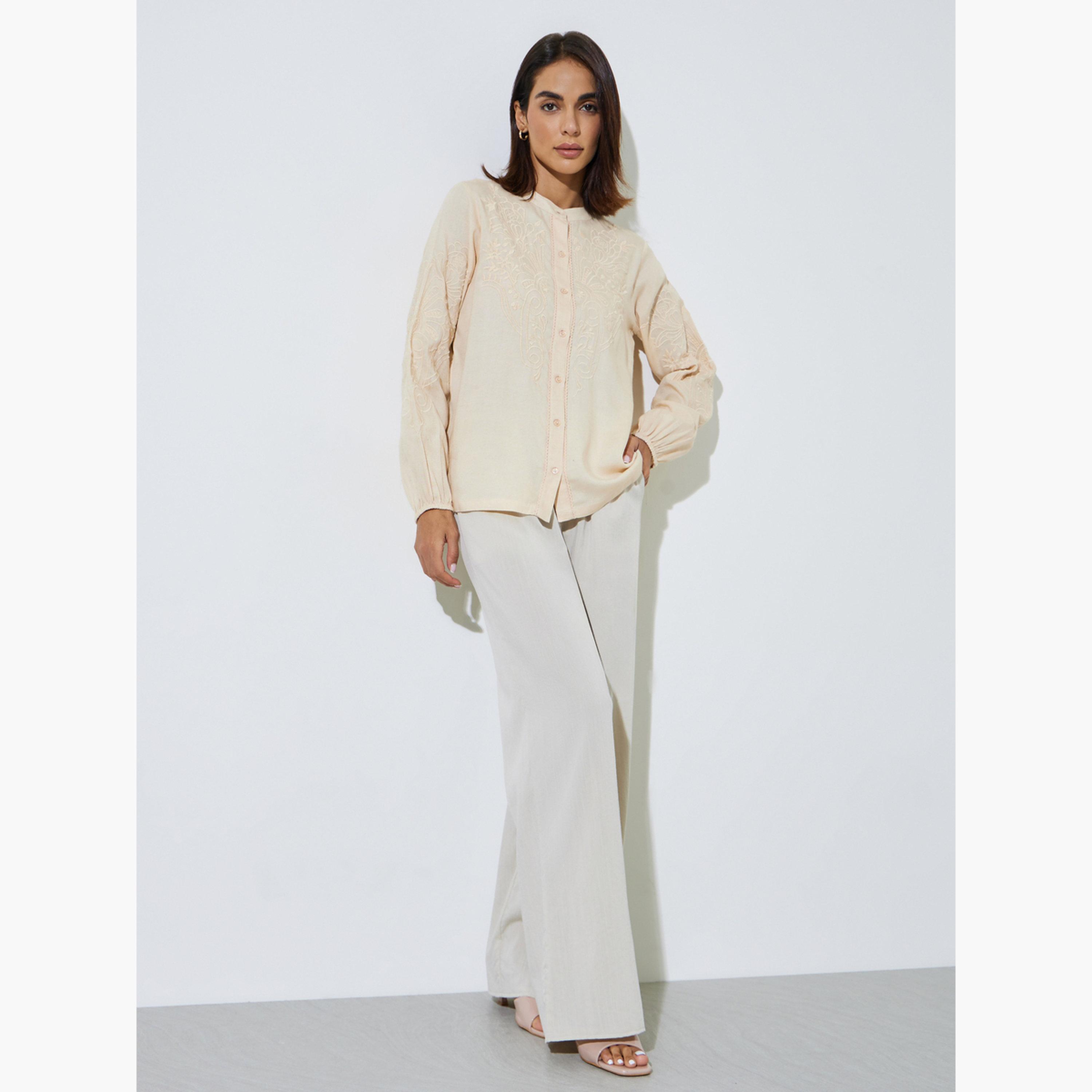 ستايلي - قميص بيج مطرز من القطن-women-clothing-shirtsandblouses-shirts-image-2